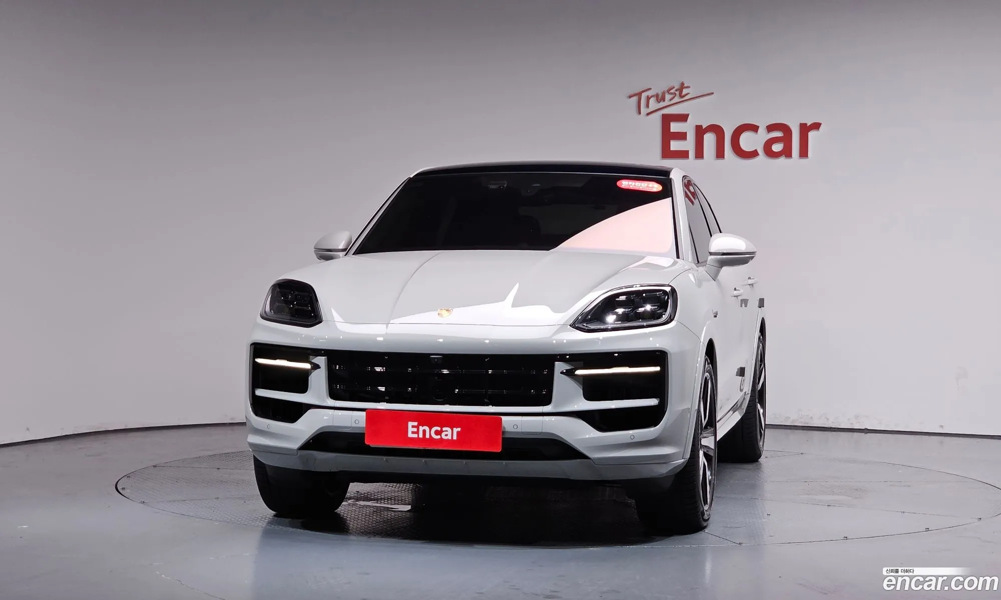 Porsche Cayenne 2025 WP1BN29Y4SDA70058 — 29