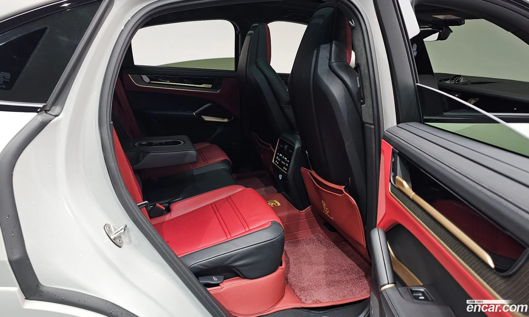 Porsche Cayenne 2025 WP1BN29Y4SDA70058 — 6