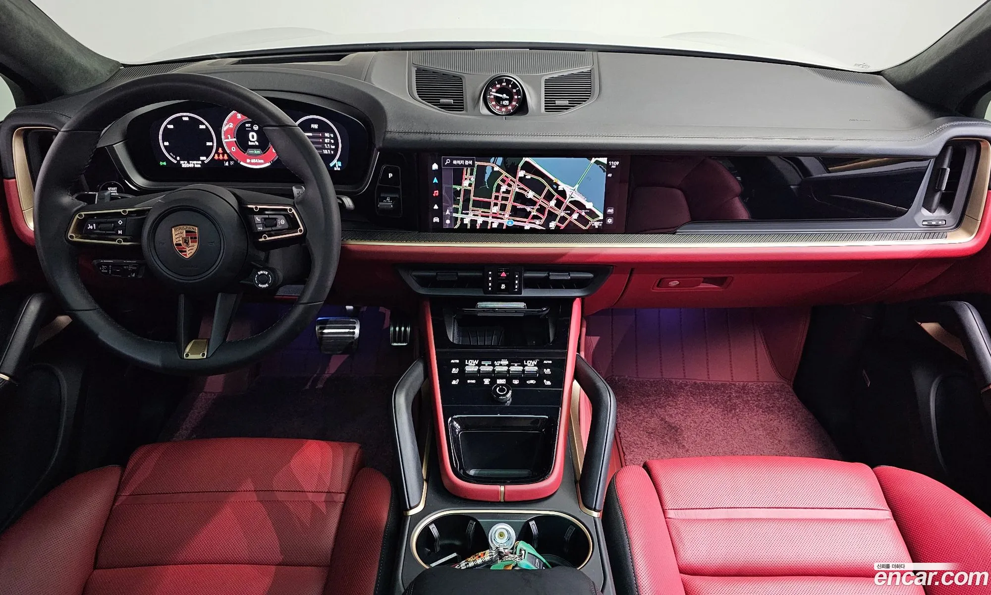 Porsche Cayenne 2025 WP1BN29Y4SDA70058 — 39