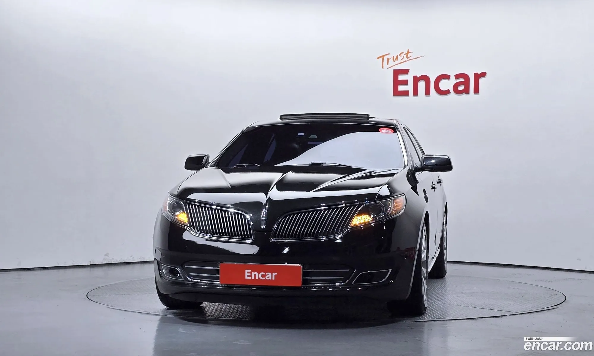 Lincoln MKS 2014 1LNHL9DK7EG609056 — 19