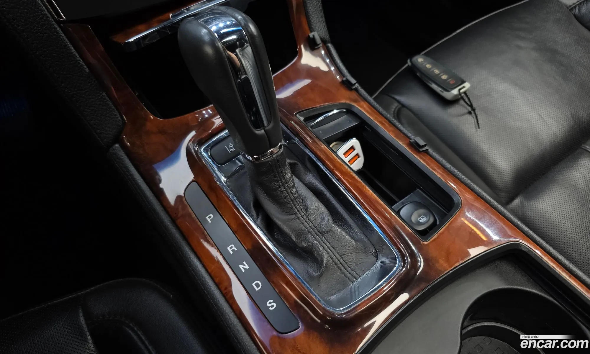 Lincoln MKS