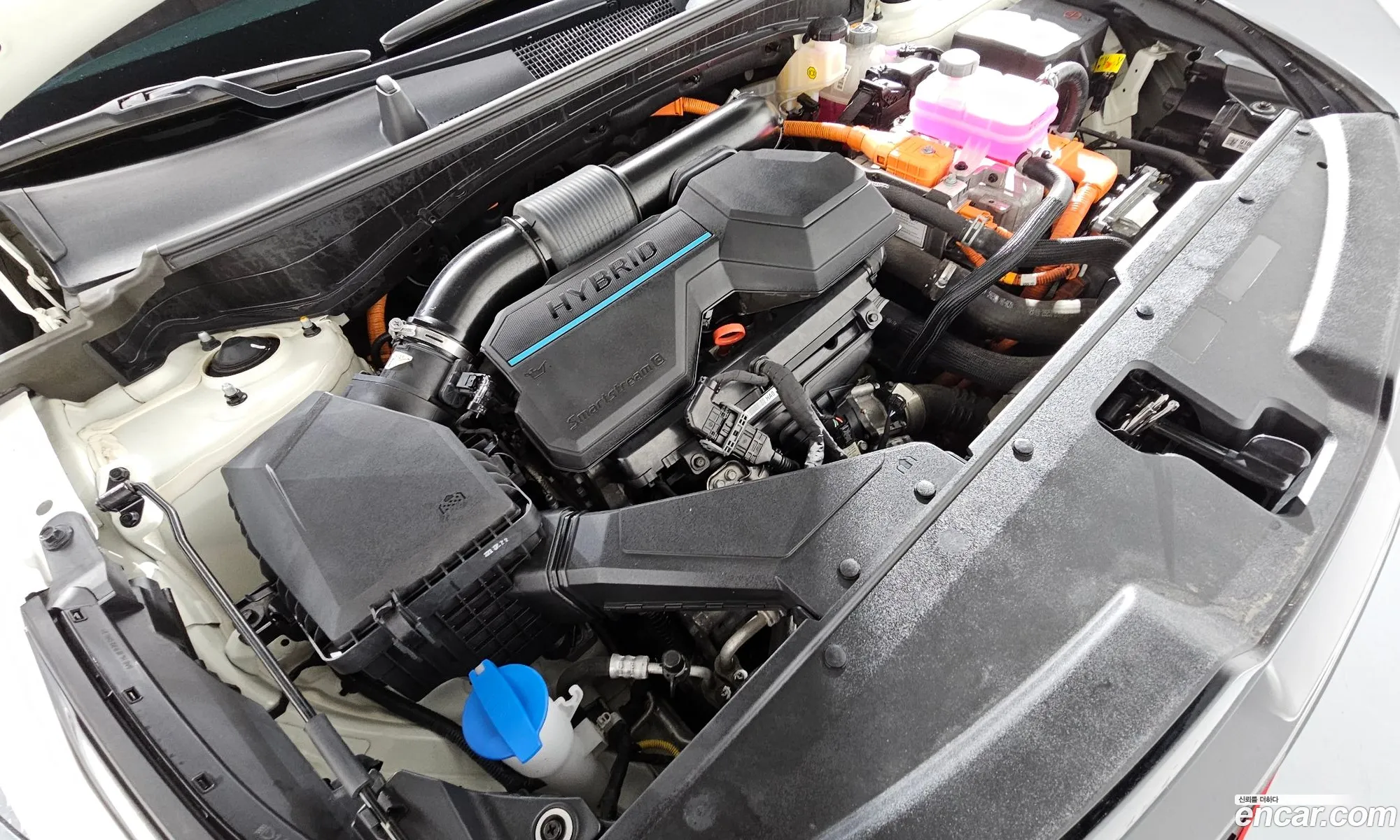 Kia Sportage Hybrid 2023 — 12