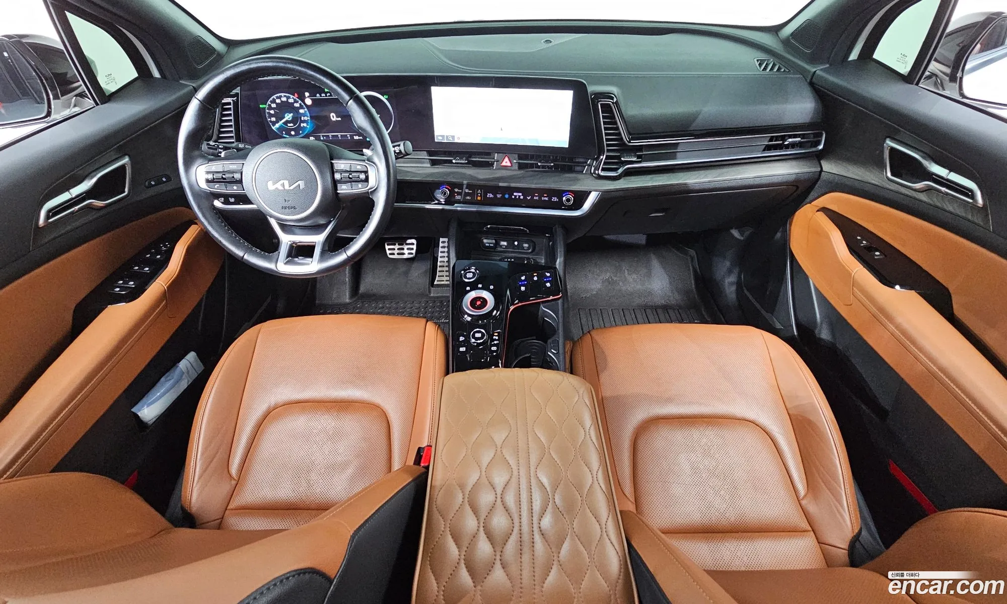 Kia Sportage Hybrid 2023 — 17