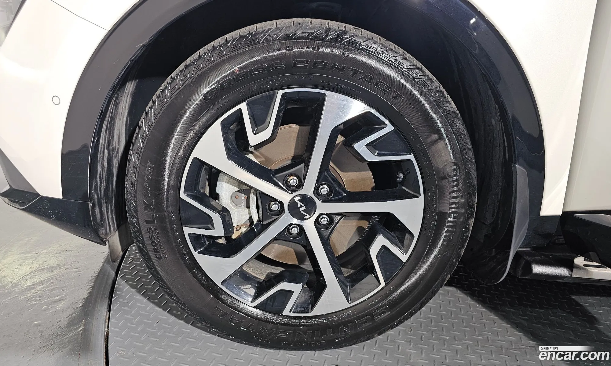Kia Sportage Hybrid 2023 — 18