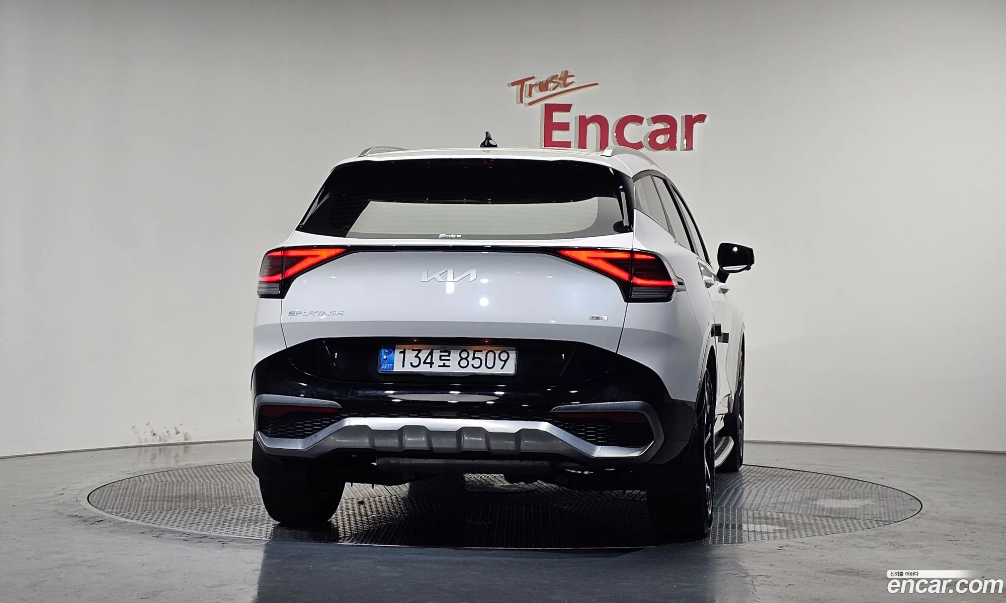 Kia Sportage Hybrid 2023 — 7