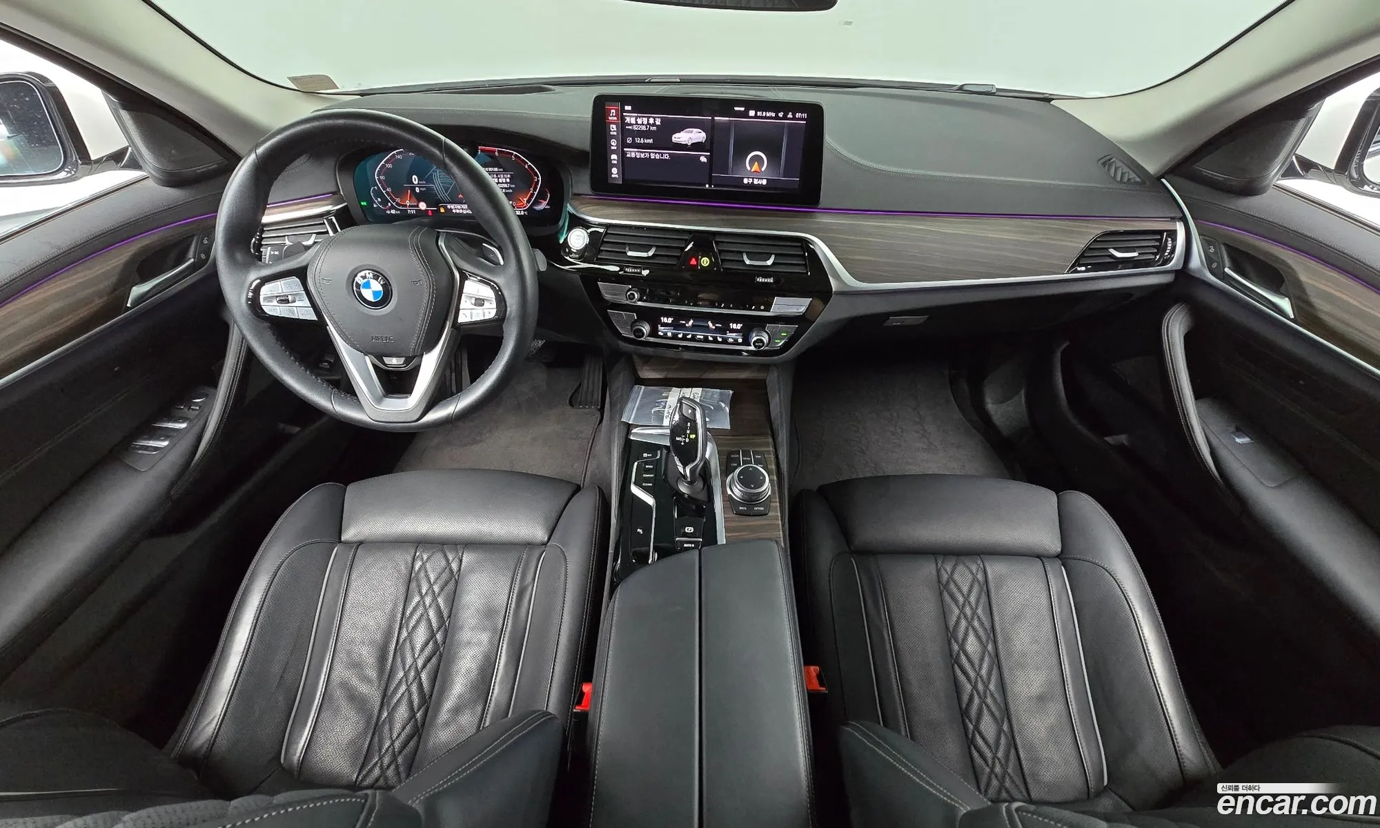 BMW 5 Series 2022 WBA71BH09NCK27766 — 29