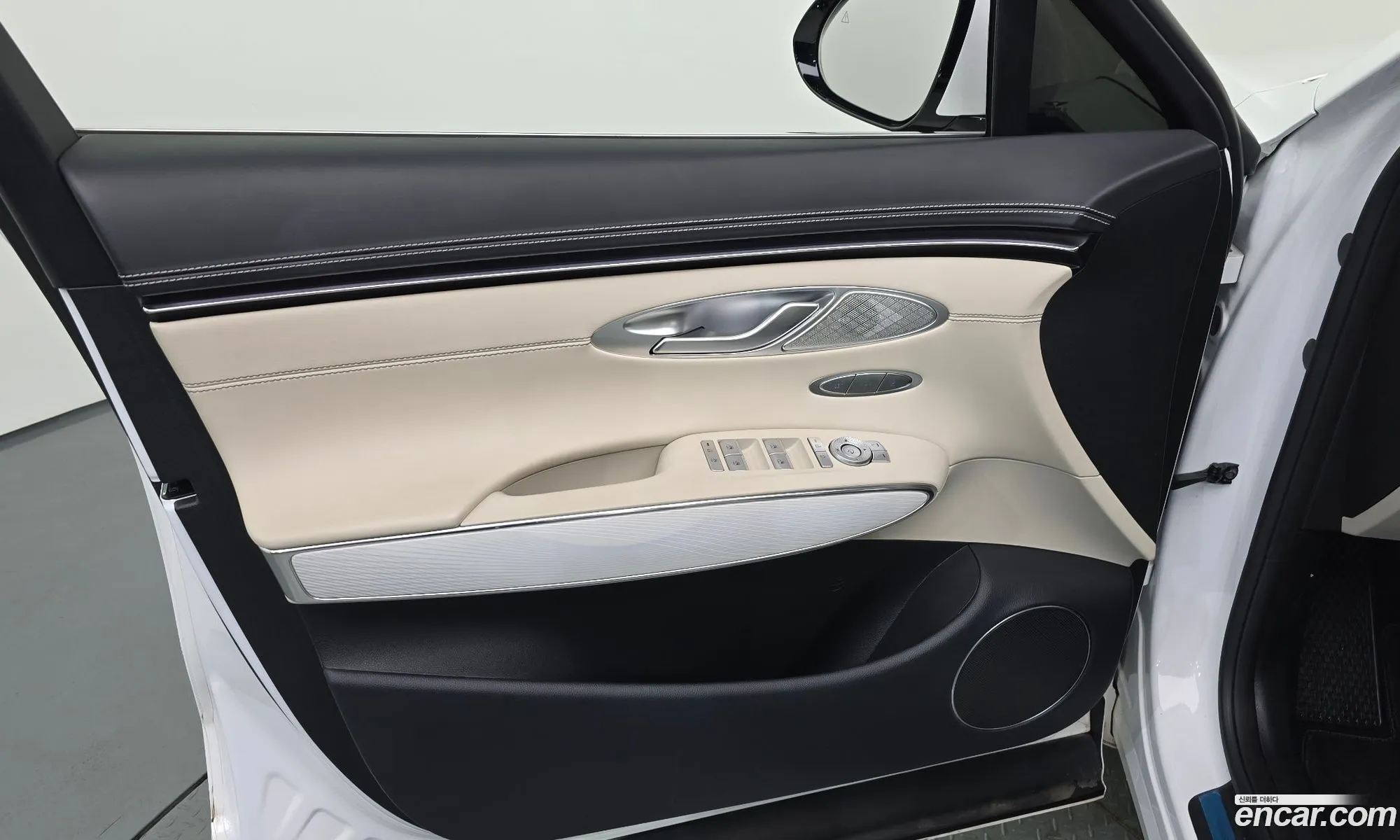 Genesis GV70 2024 — 11