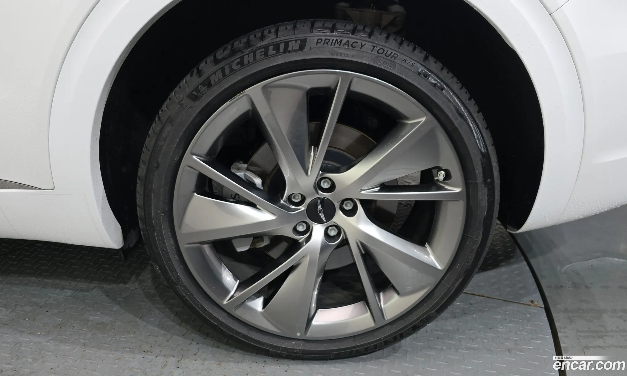 Genesis GV70 2024 — 23