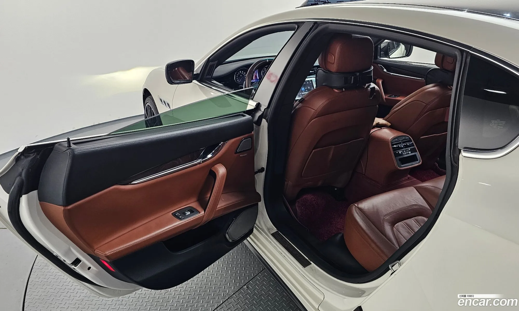 Maserati Quattroporte 2014 — 7