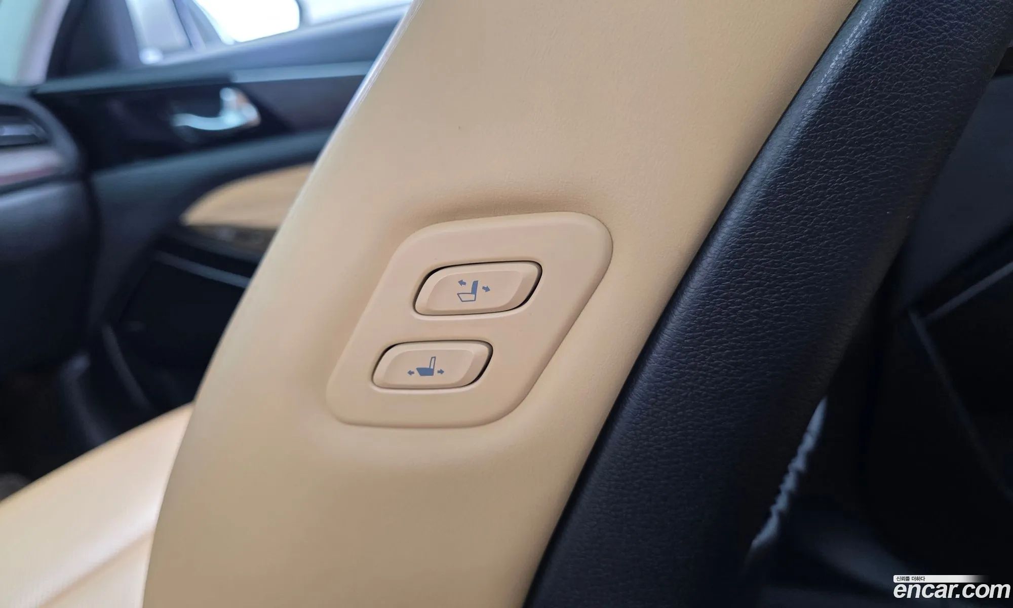 Kia K7 Premier 2019 — 26