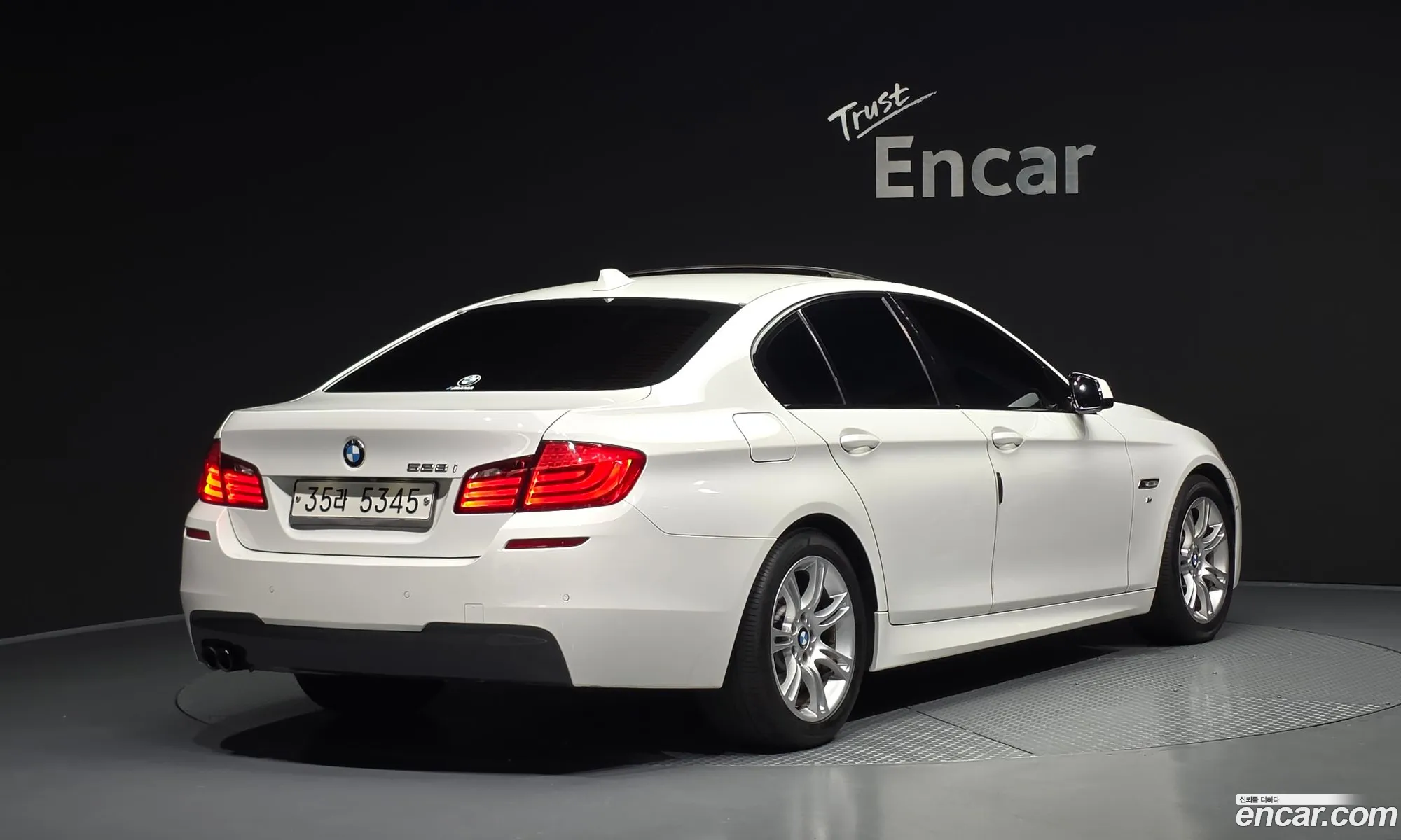 BMW 5 Series 2013 WBAXG3102DDW44587 — 18