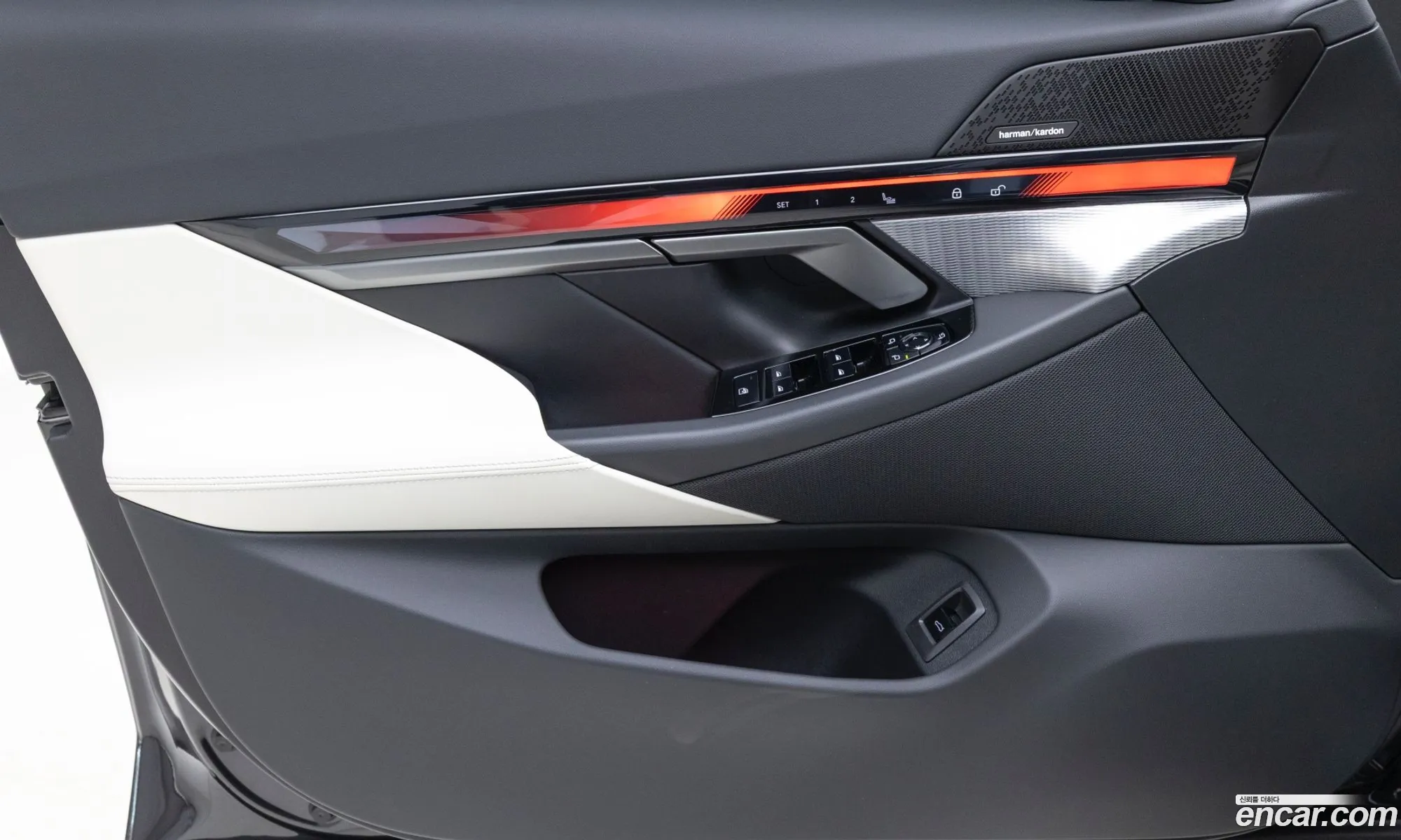 BMW 5 Series 2025 — 11
