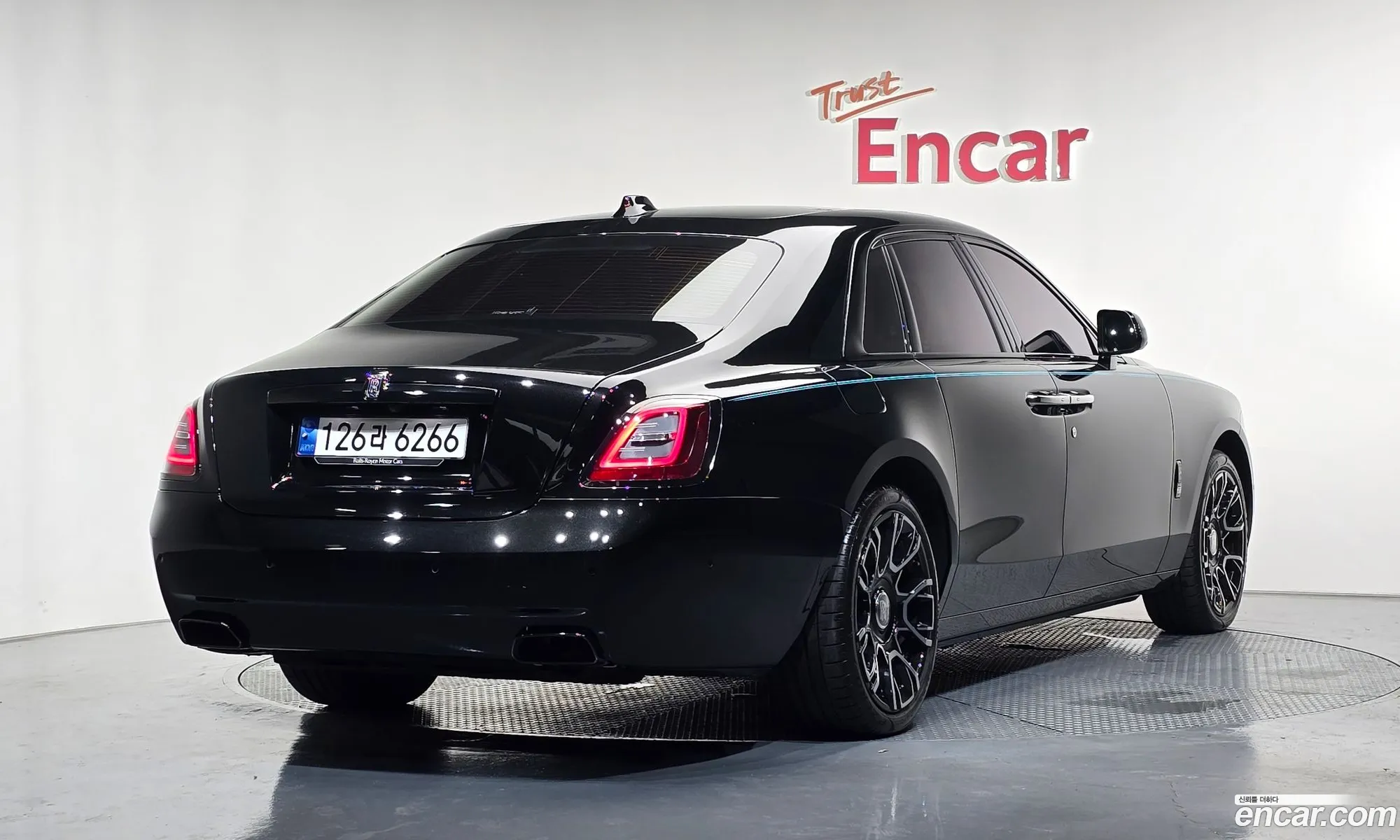 Rolls-Royce Ghost 2023 SCATD6100PU216797 — 9