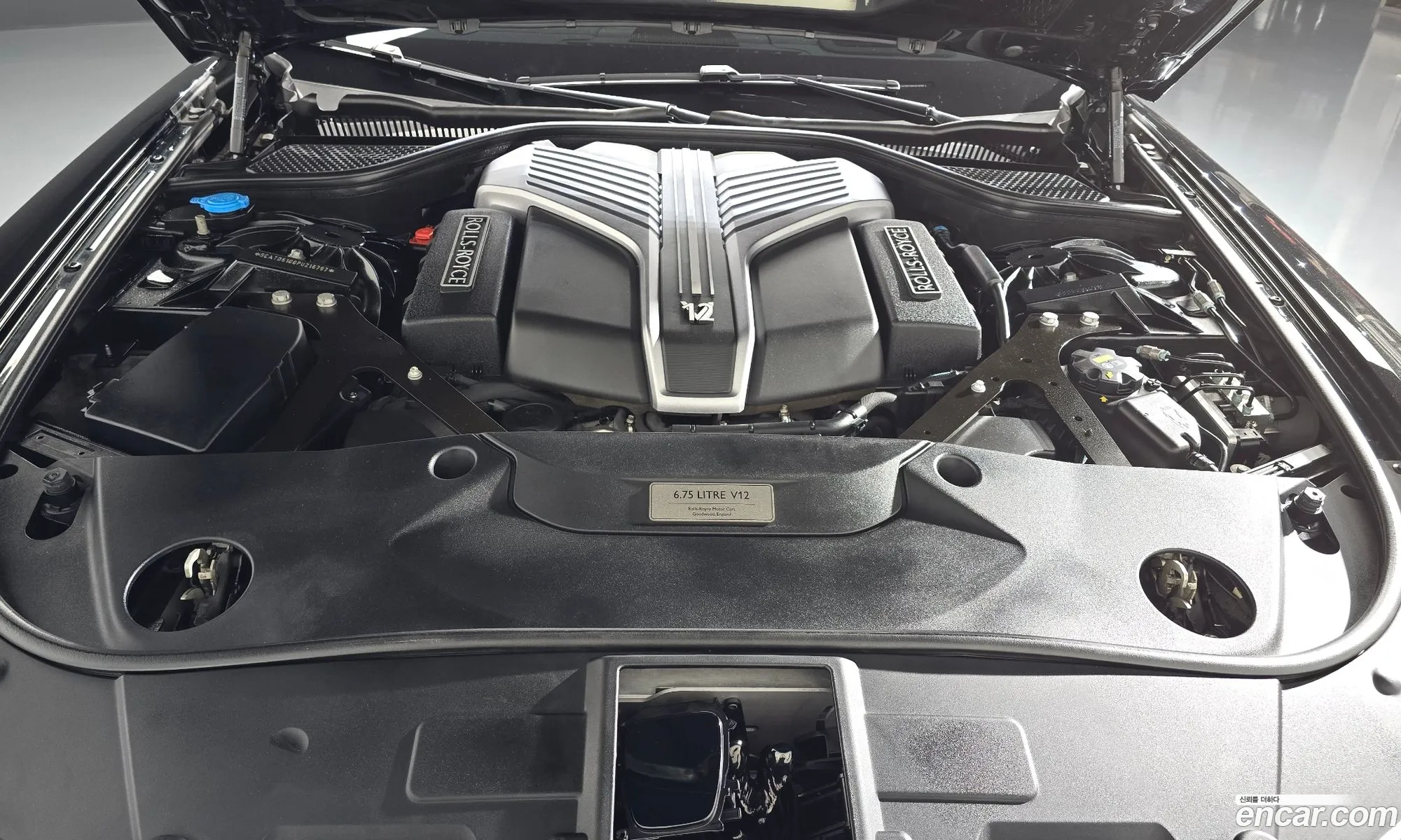 Rolls-Royce Ghost 2023 SCATD6100PU216797 — 5