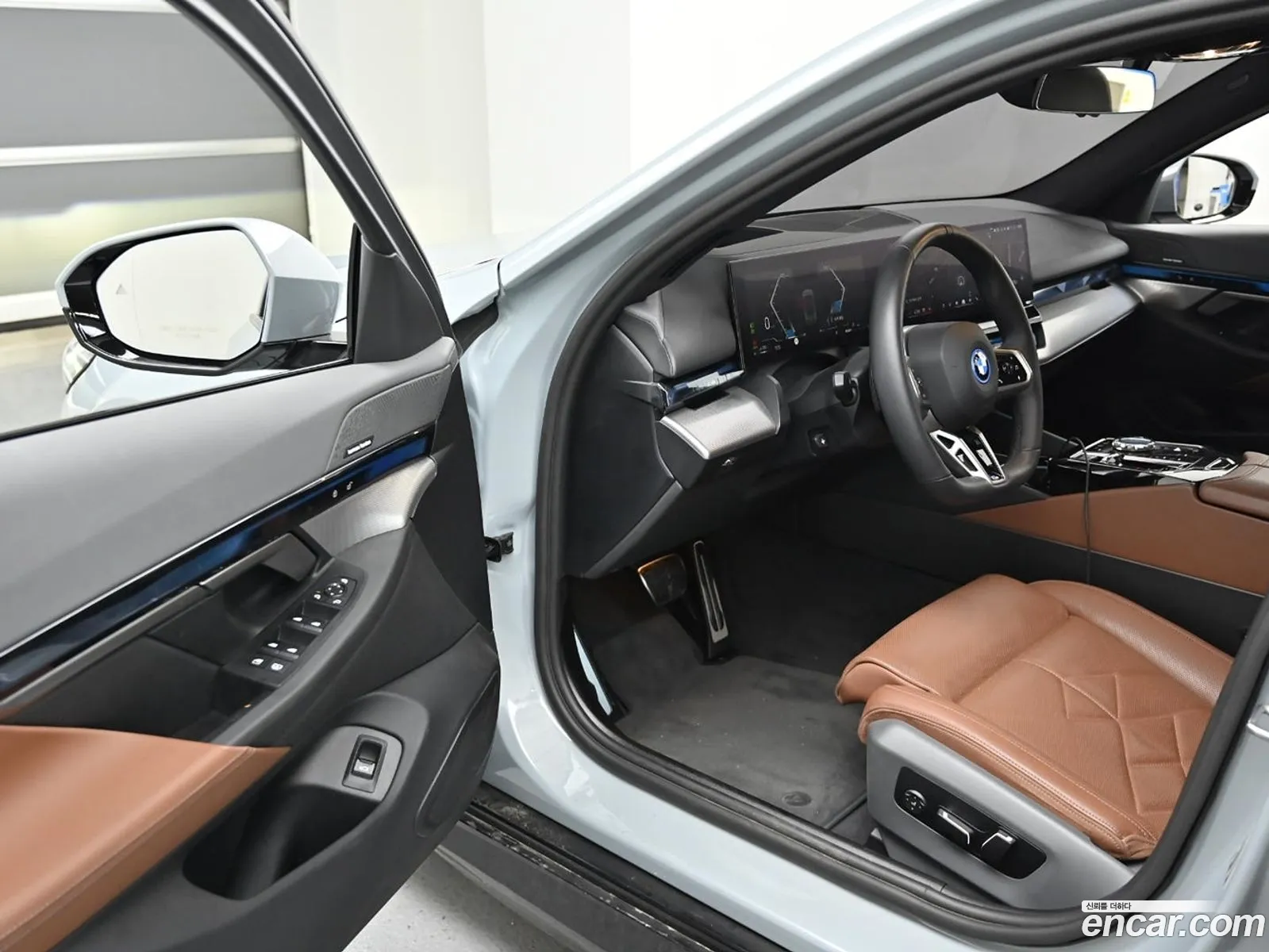 BMW 5 Series 2024 — 19