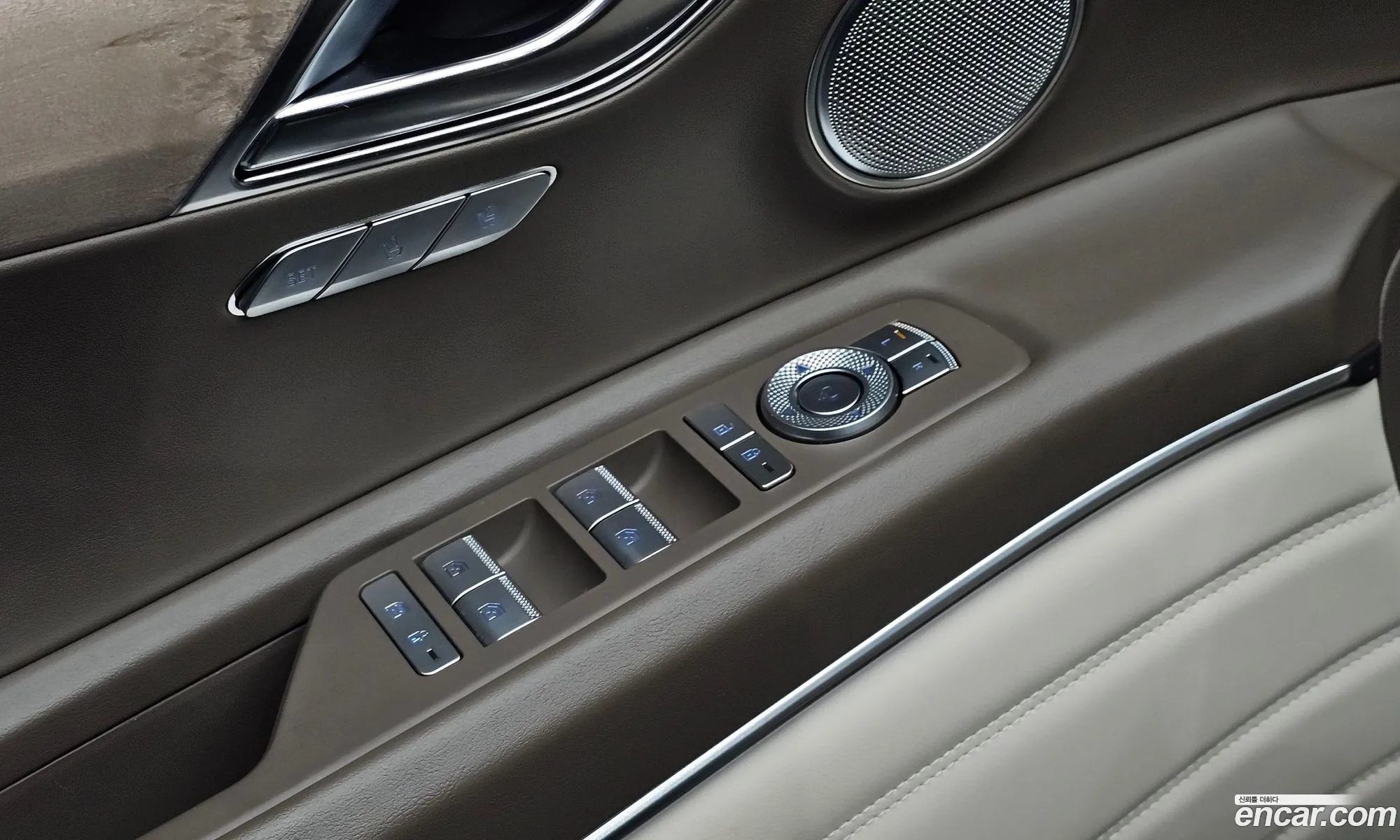 Genesis GV80 2021 — 18