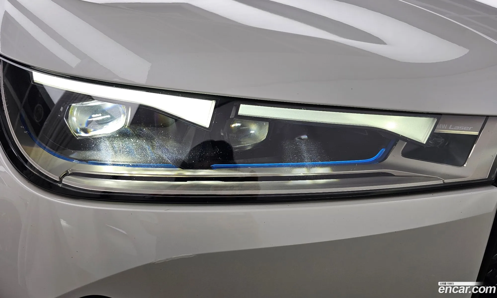 BMW iX 2023 — 12