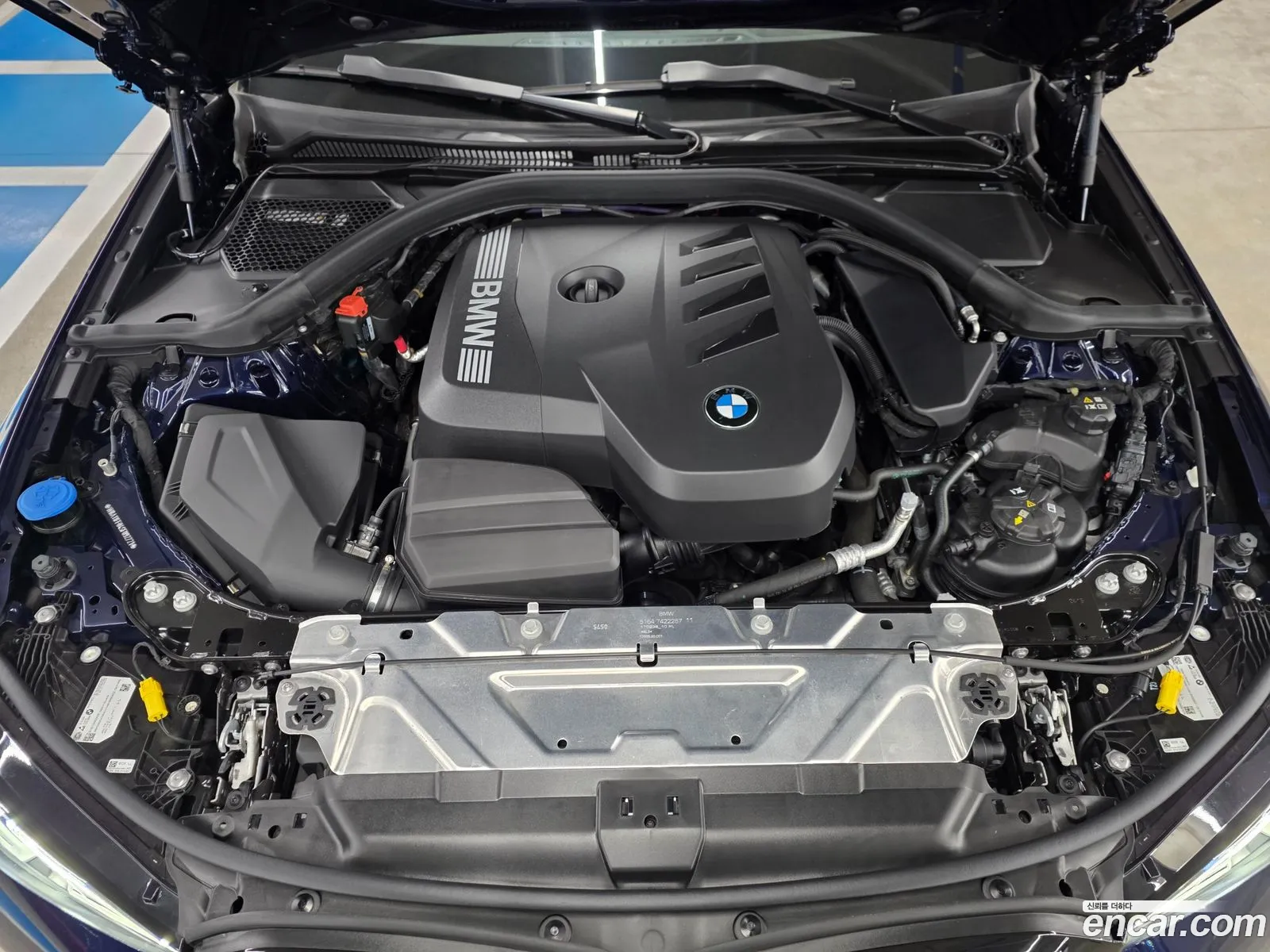 BMW 3 Series 2025 — 9