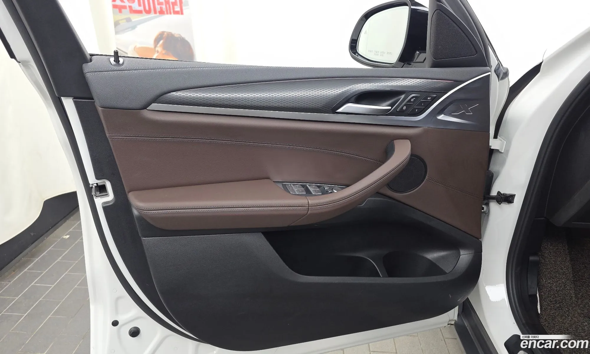 BMW X4 2020 — 32