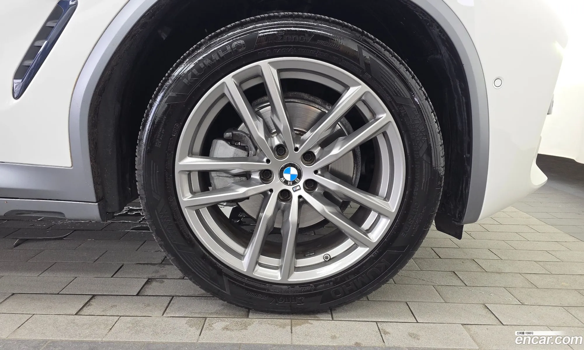 BMW X4 2020 — 16