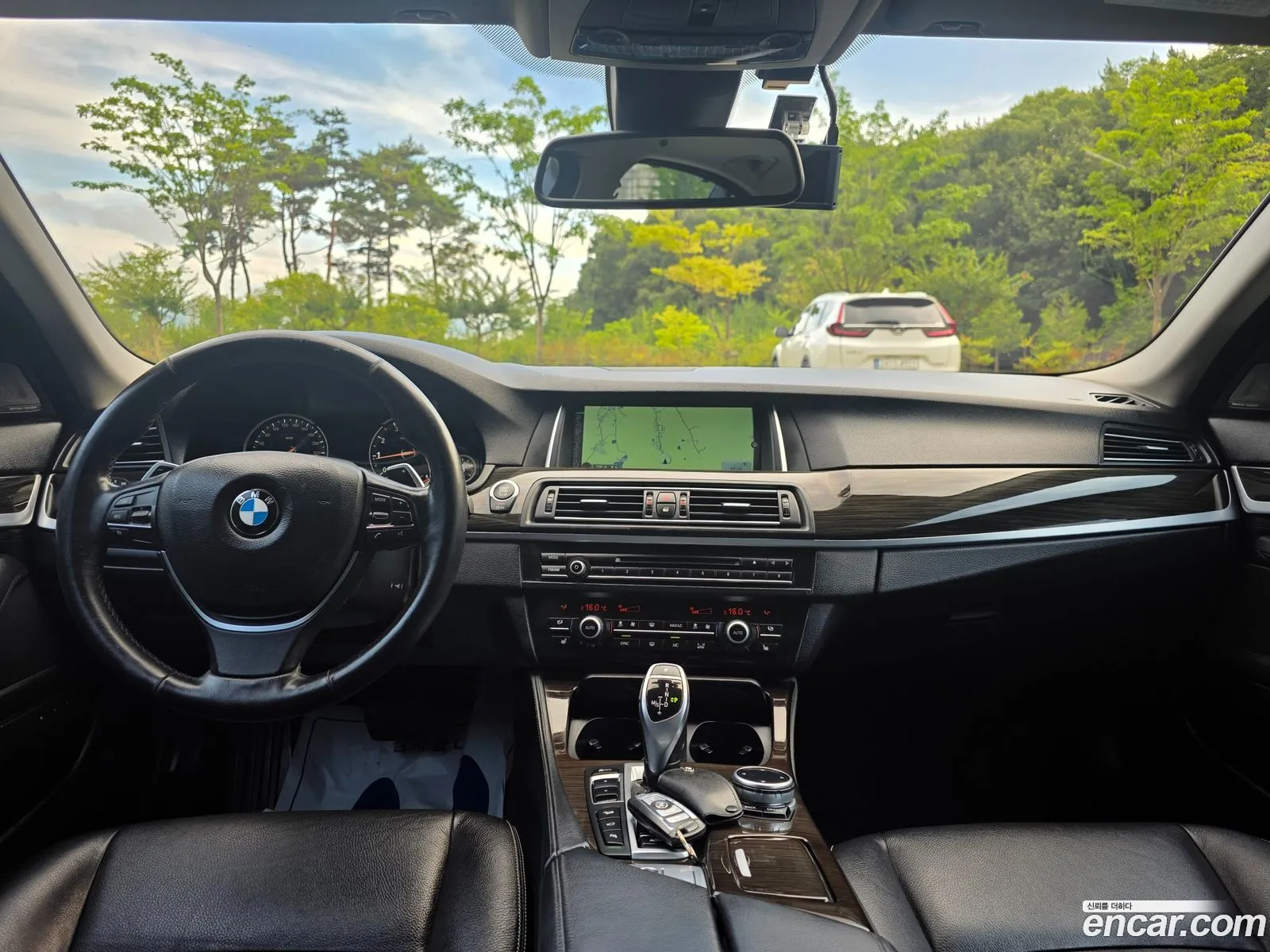 BMW 5 Series 2013 — 12