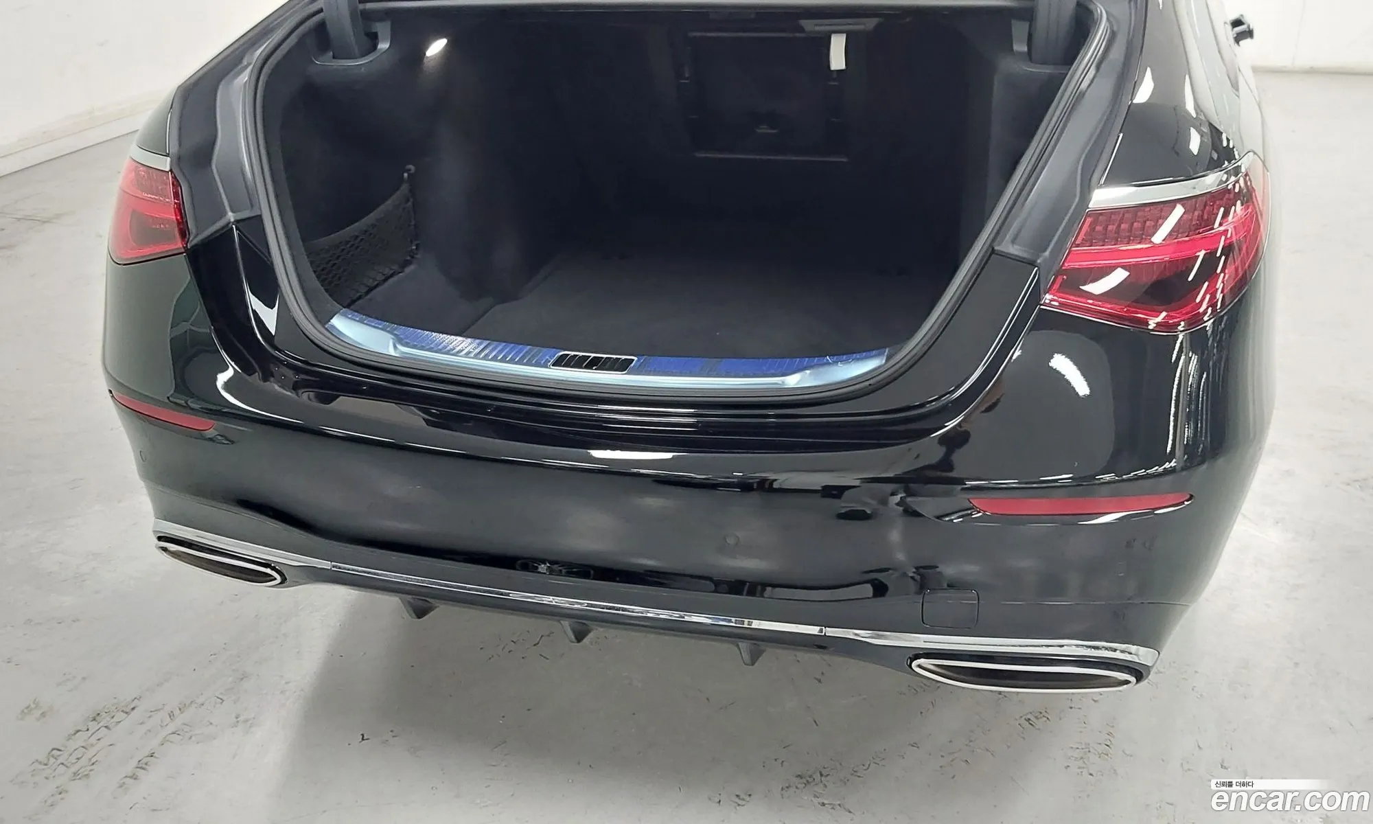 Mercedes-Benz S-Class W223 2025 — 13