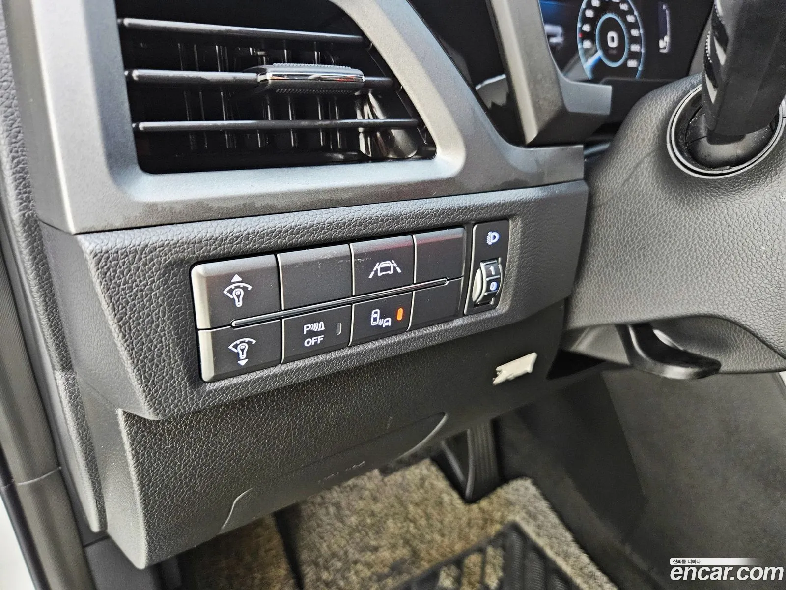 KG Mobility (SsangYong) Beautiful Korando 2021 — 9
