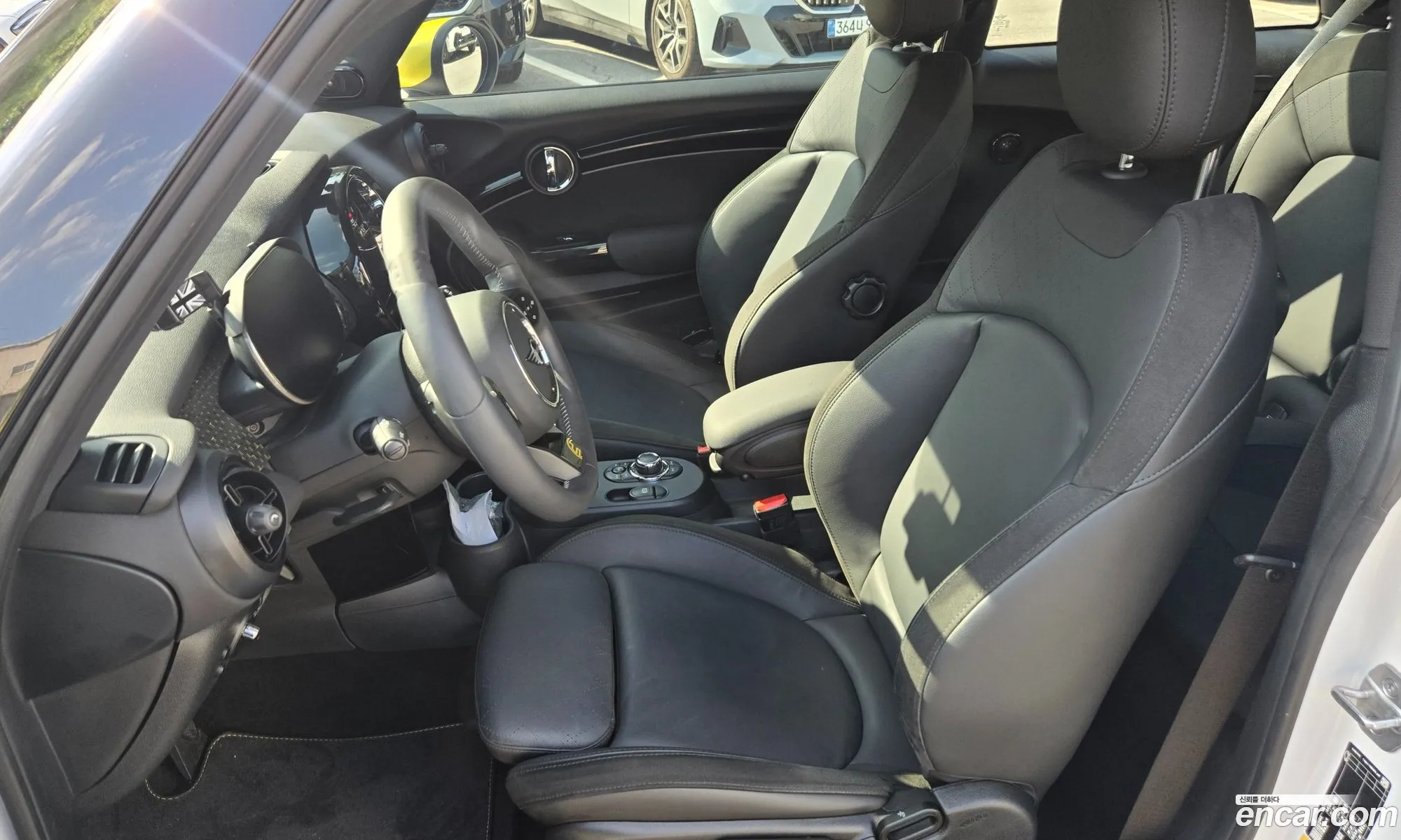 Mini Cooper Electric 2023 — 9