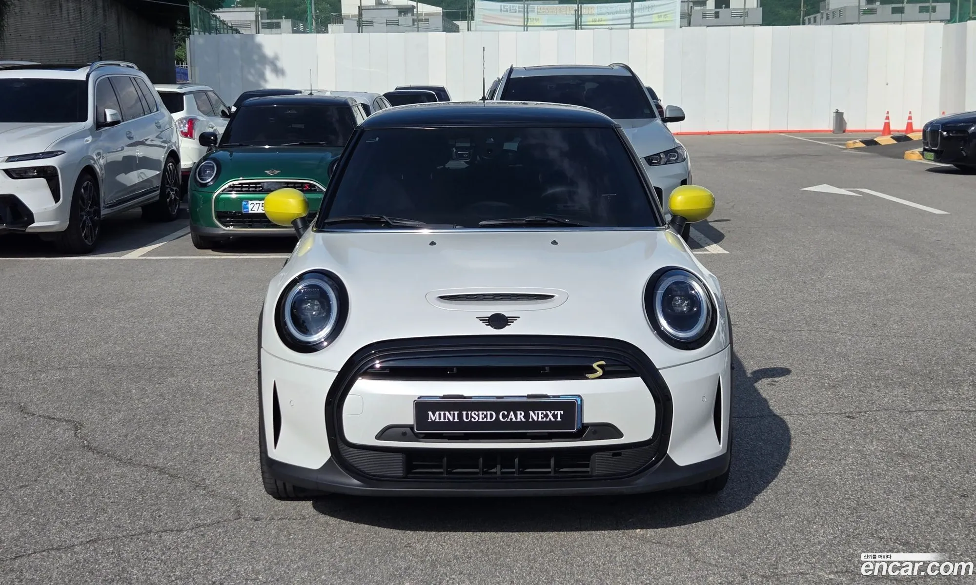Mini Cooper Electric 2023 — 8