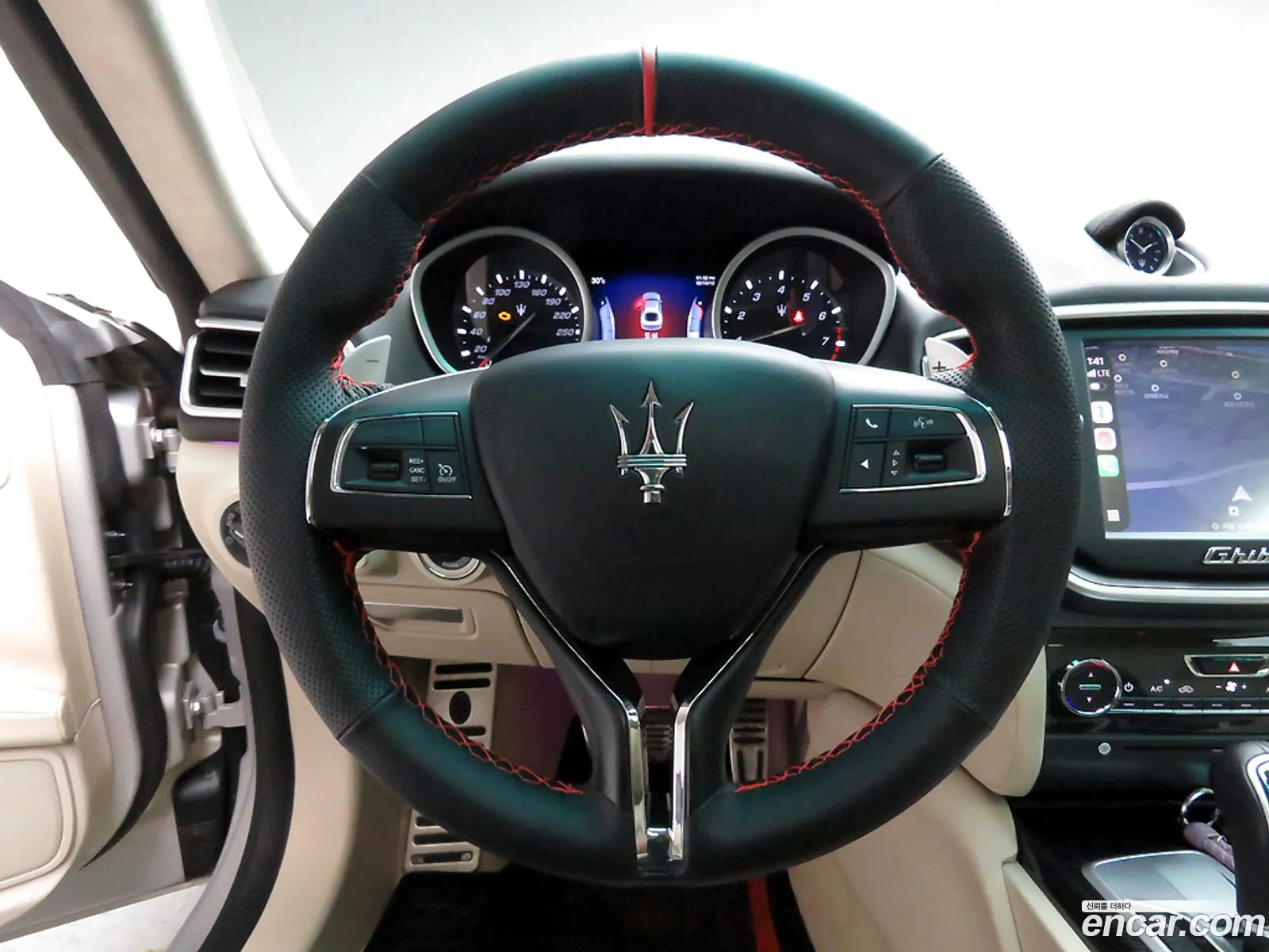 Maserati Ghibli 2016 — 16