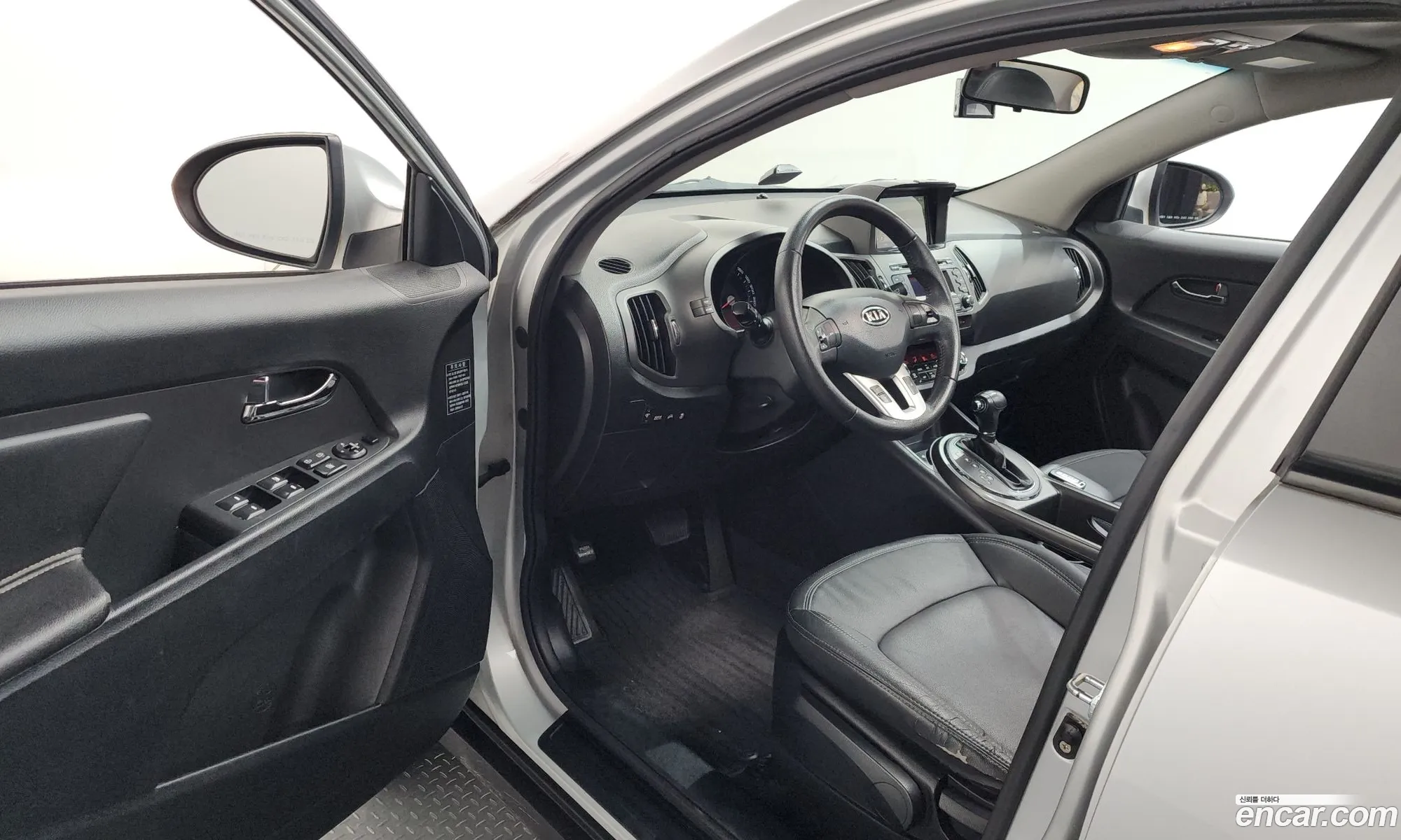 Kia Sportage R 2011 — 2