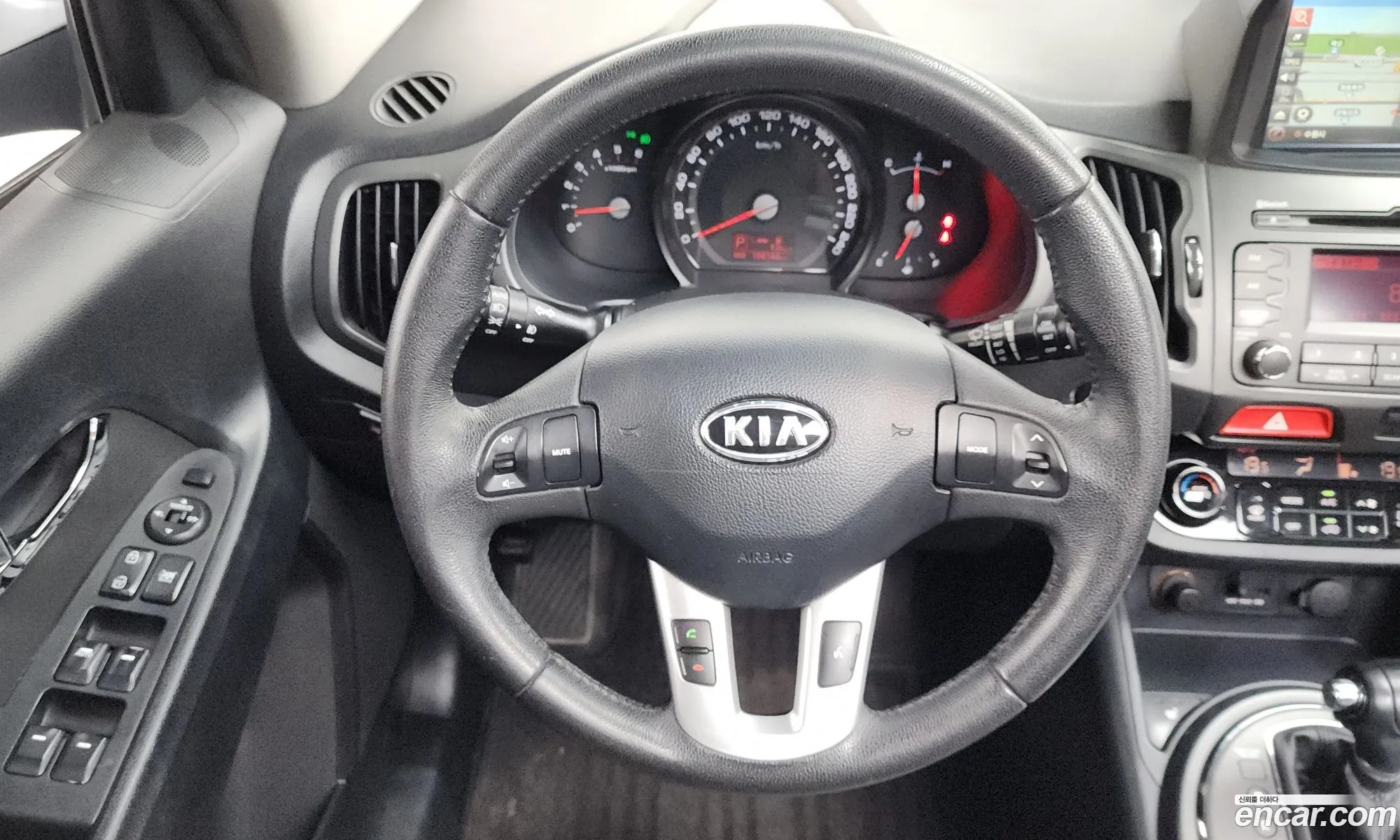 Kia Sportage R 2011 — 10
