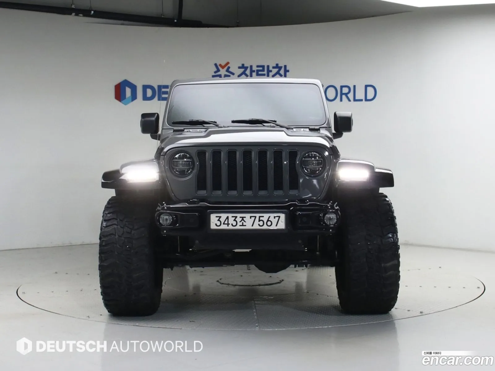 Jeep Wrangler 2020 — 15