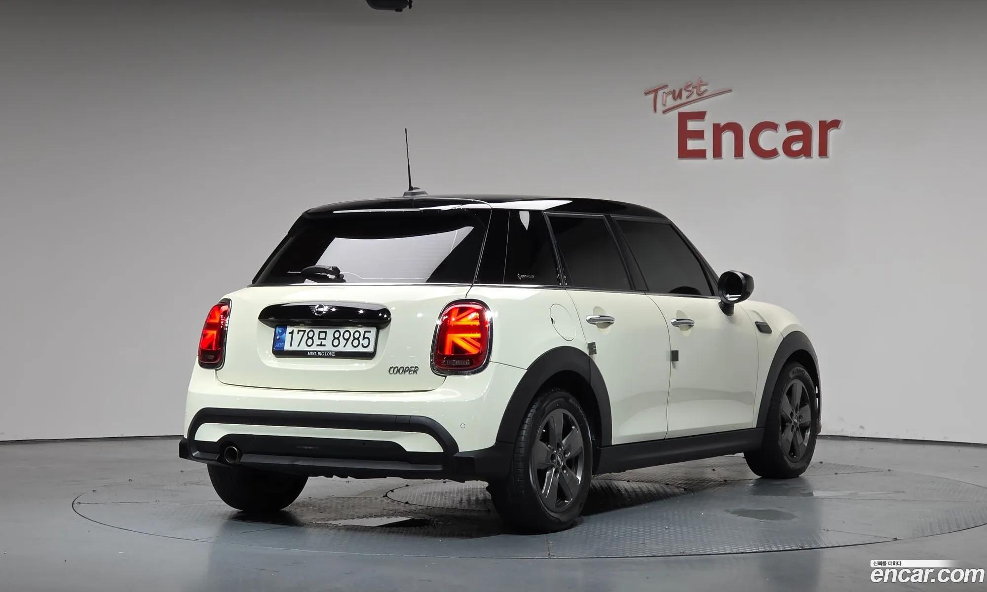 Mini Cooper 2022 WMW41DK03P2S65607 — 5