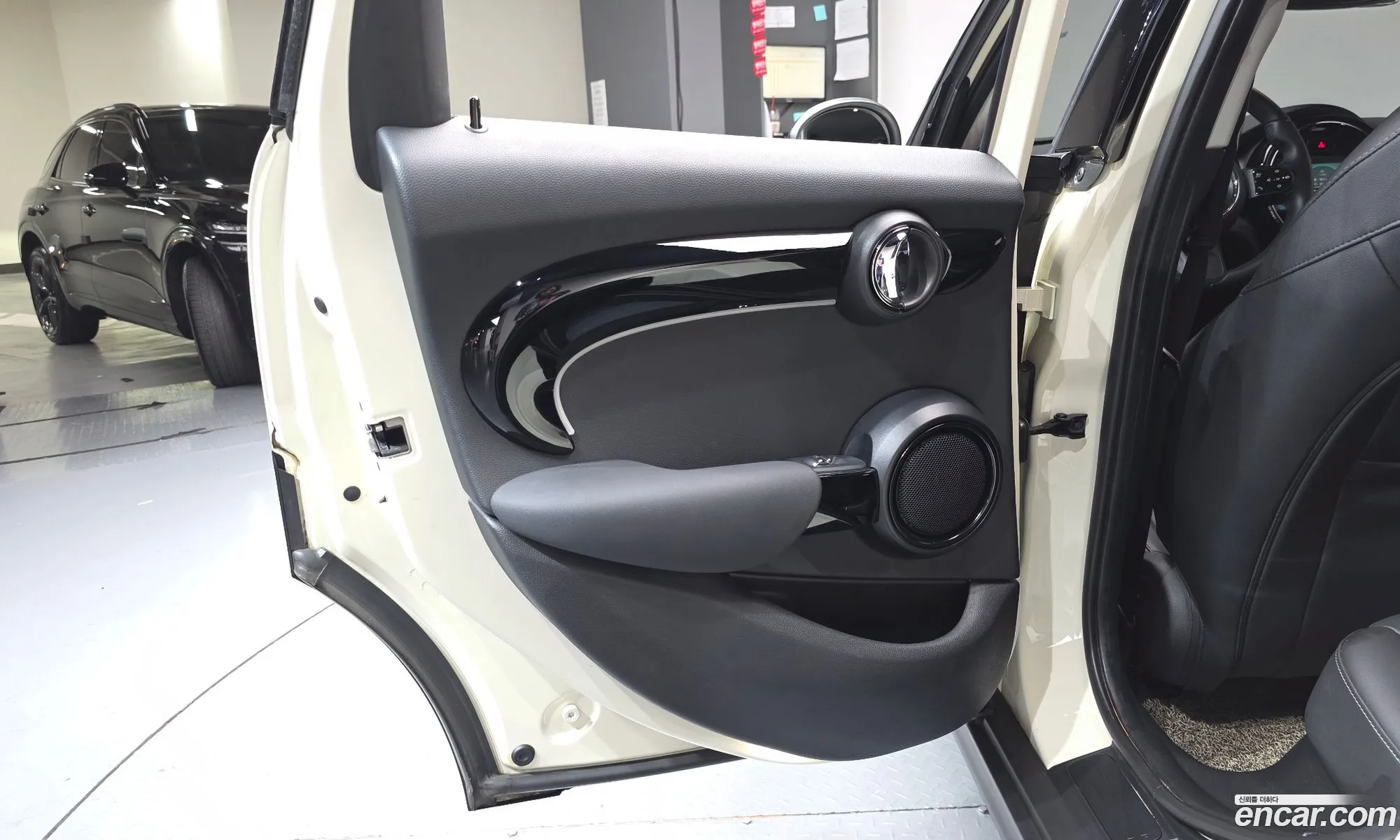 Mini Cooper 2022 WMW41DK03P2S65607 — 21
