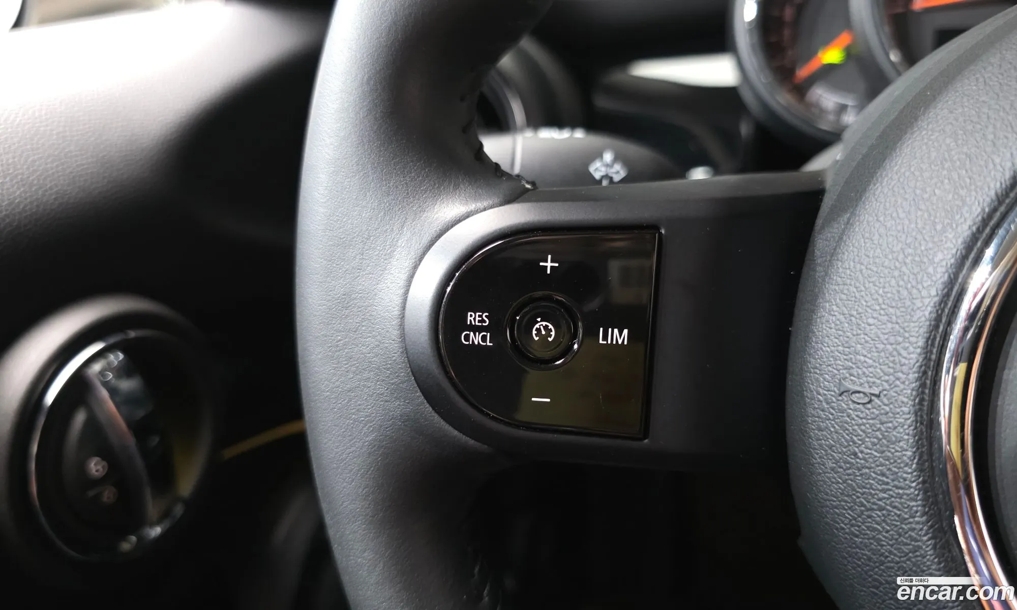 Mini Cooper 2022 WMW41DK03P2S65607 — 11