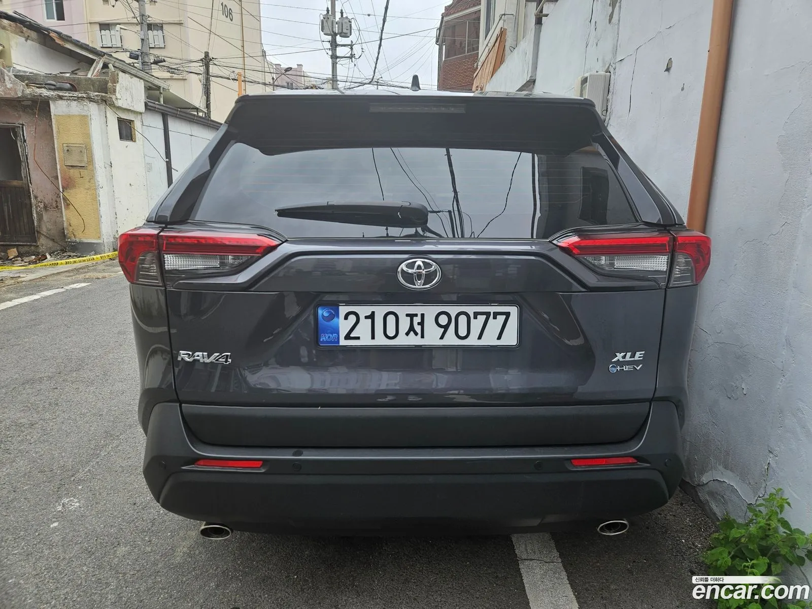 Toyota RAV4 2025 — 3