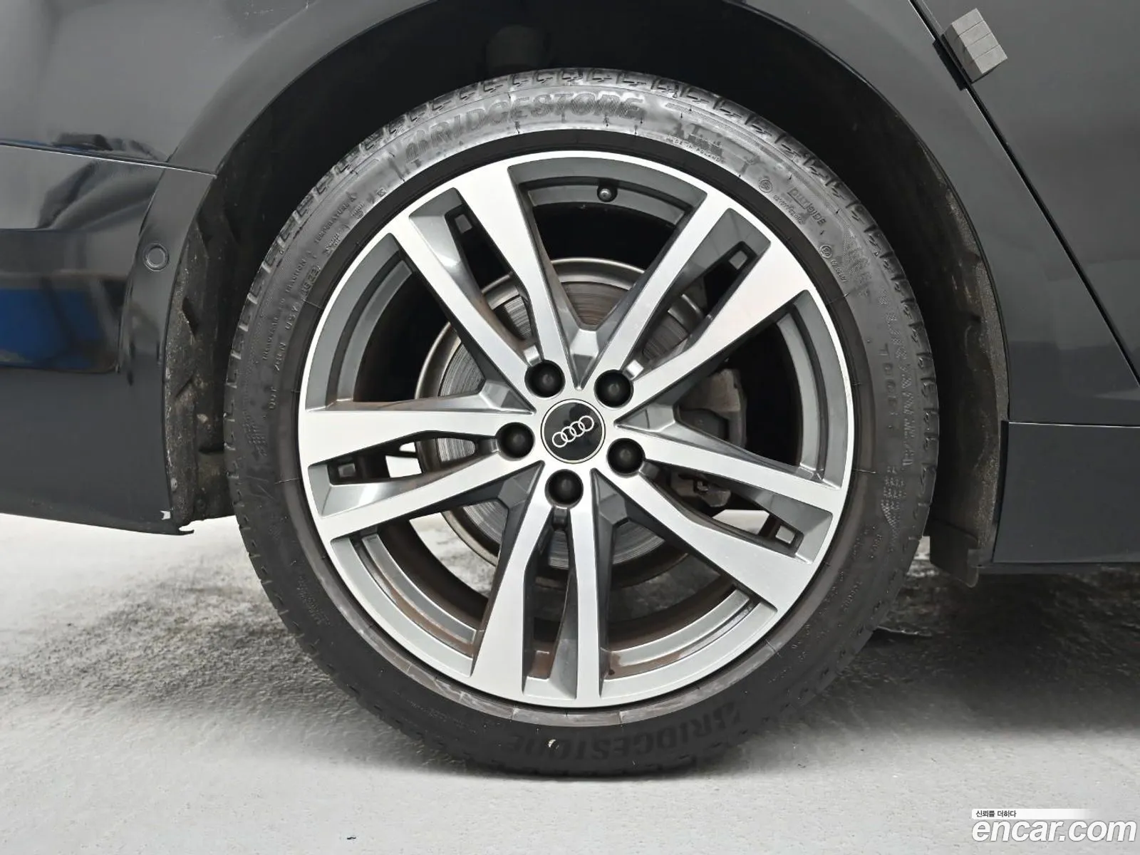 Audi A6 2022 — 9