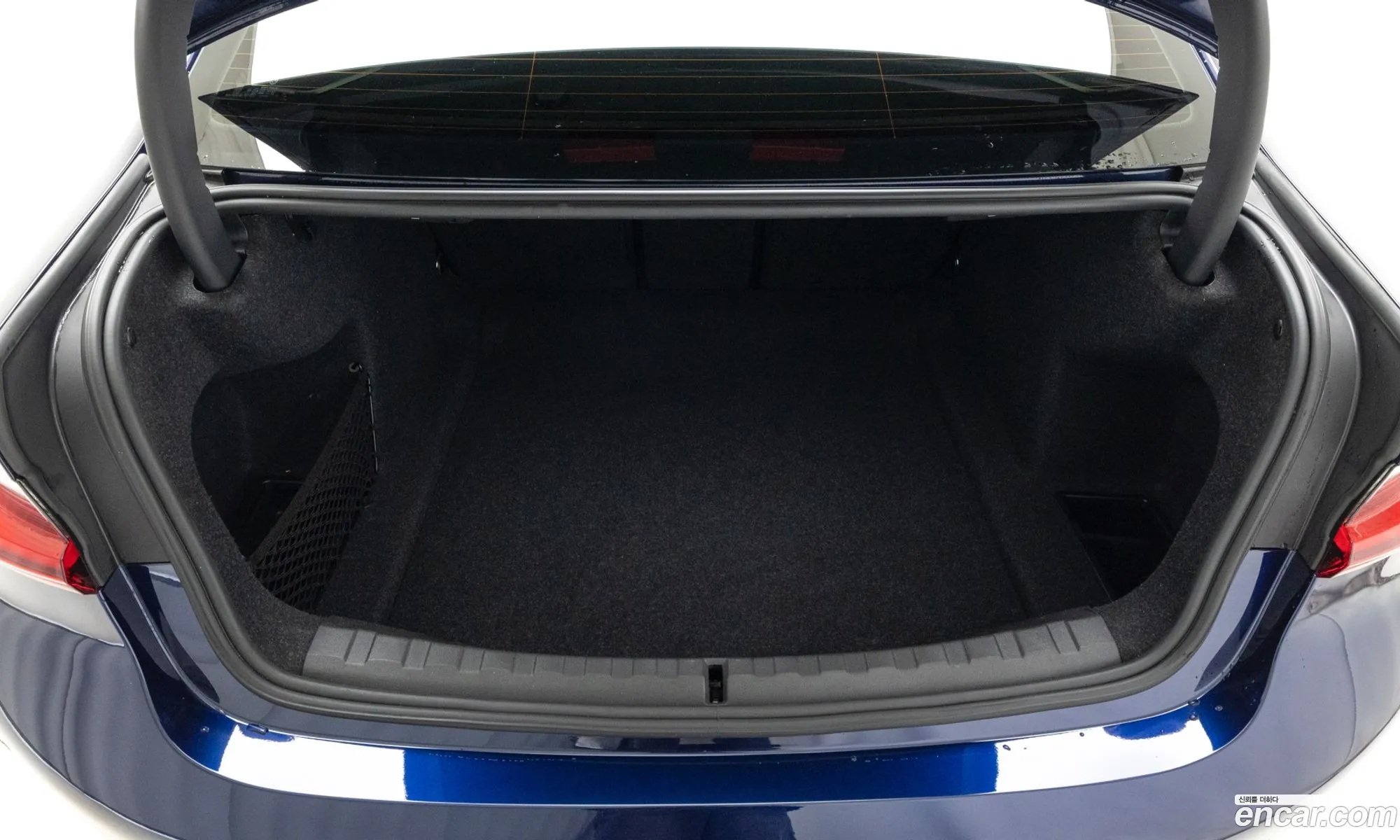 BMW 3 Series 2025 — 5