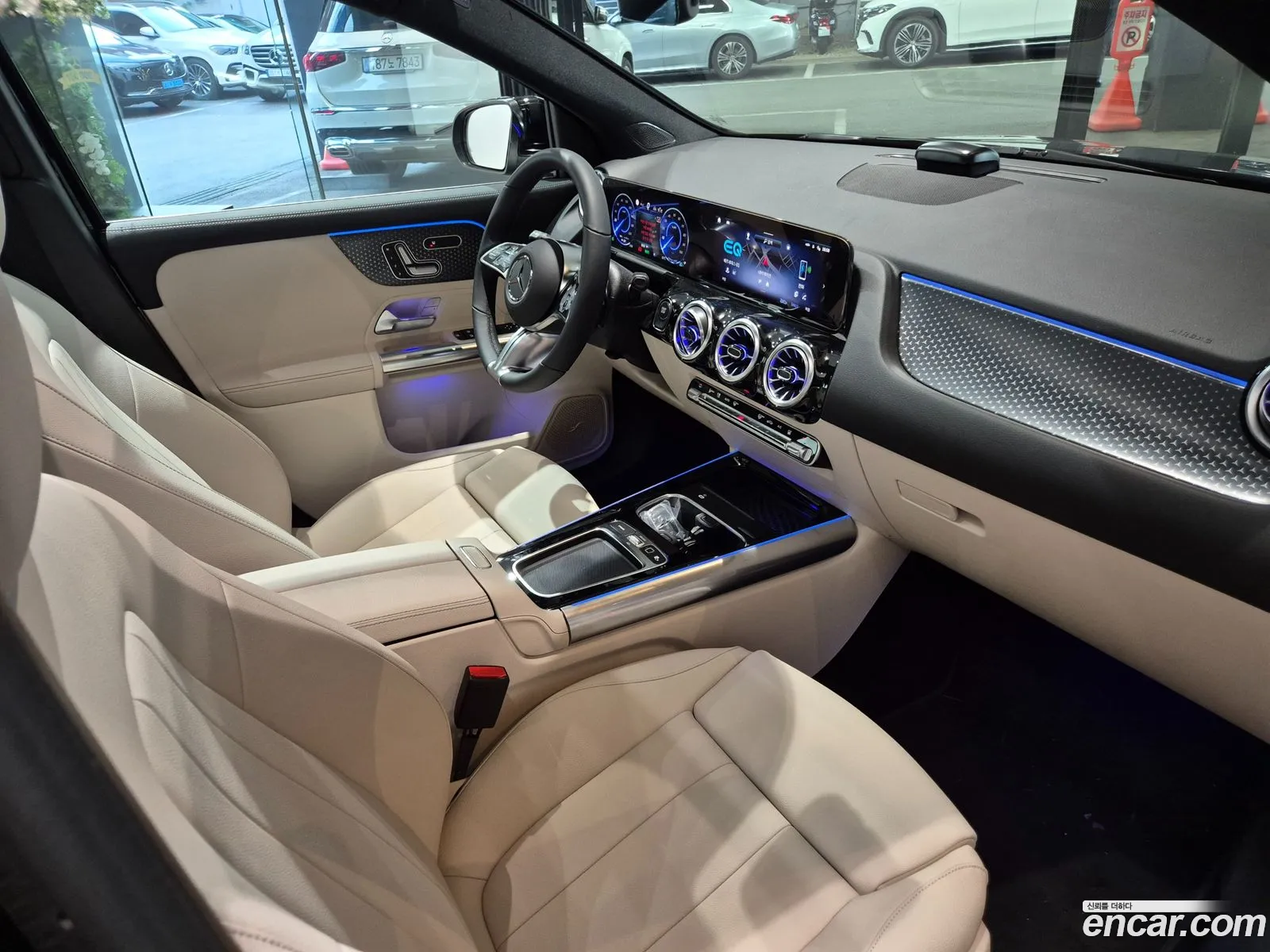 Mercedes-Benz EQA H243 2026 — 3