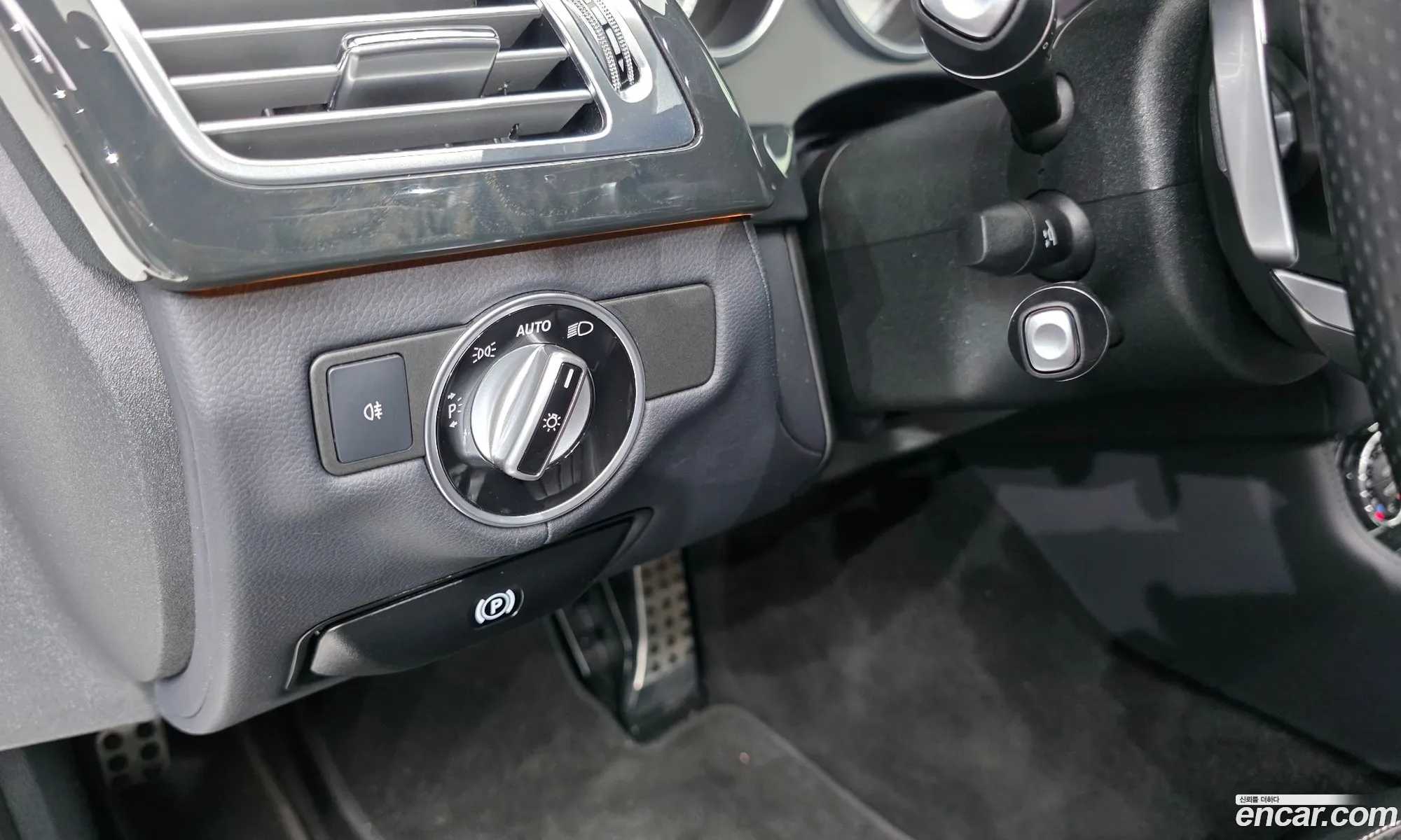 Mercedes-Benz CLS-Class W218 2016 — 10
