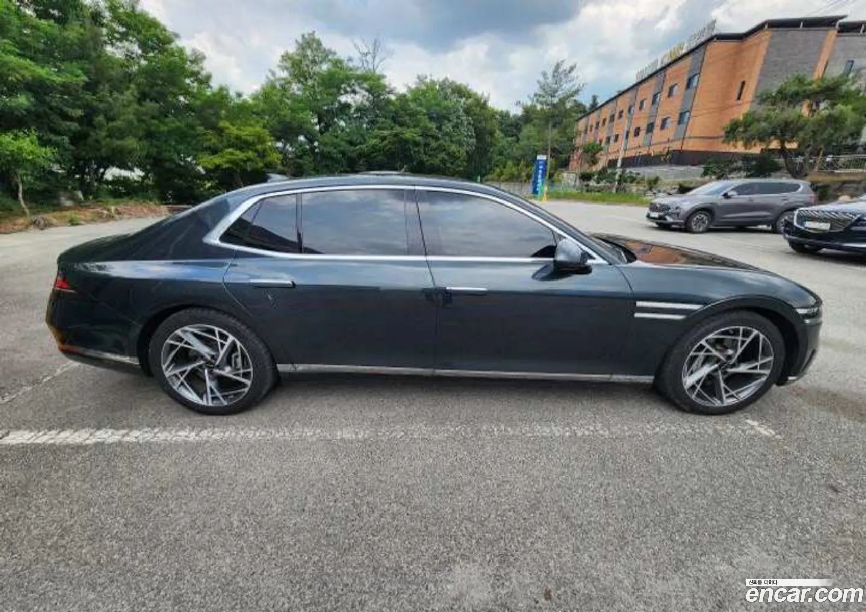 Genesis G90 2023 — 8