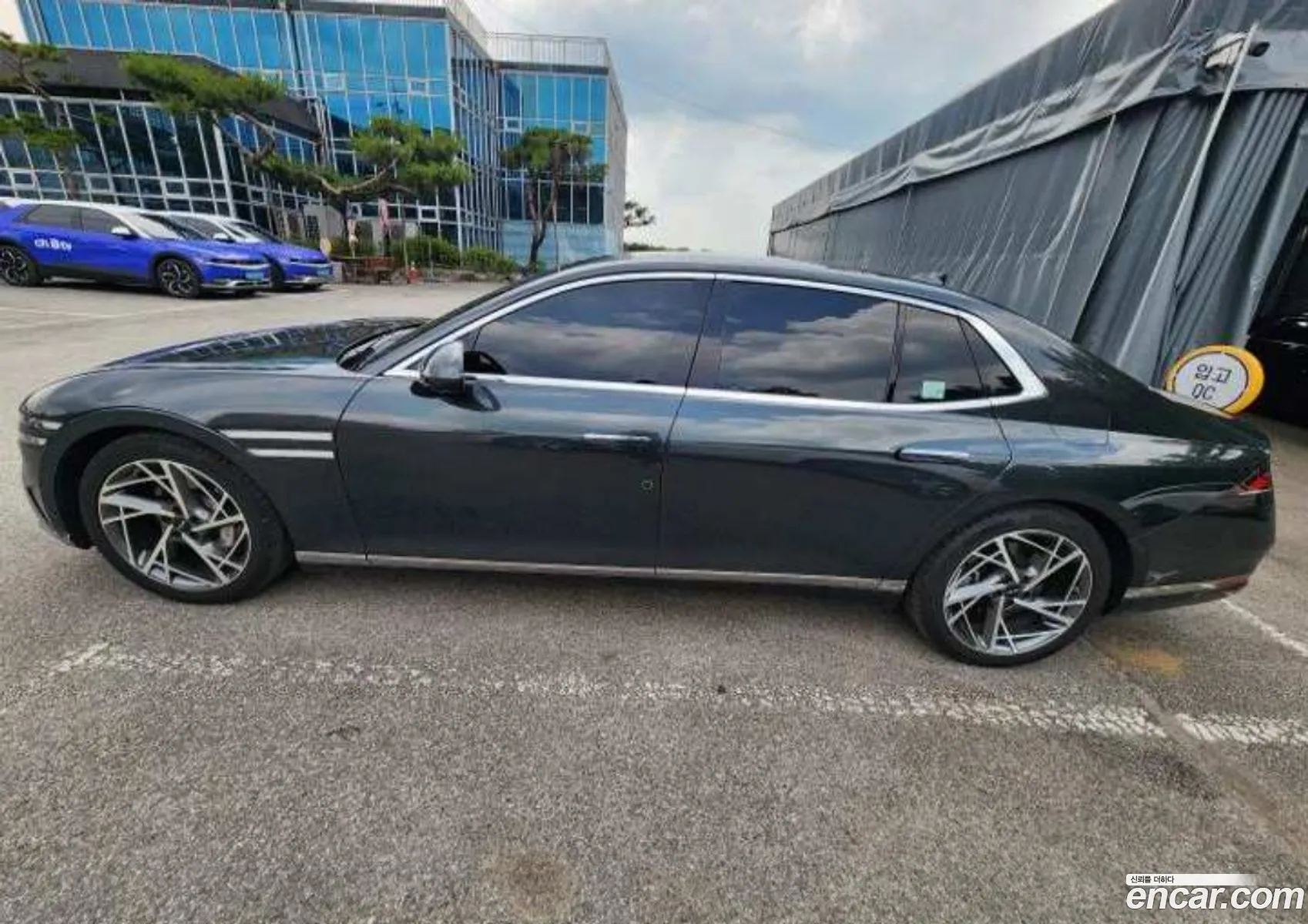 Genesis G90 2023 — 11