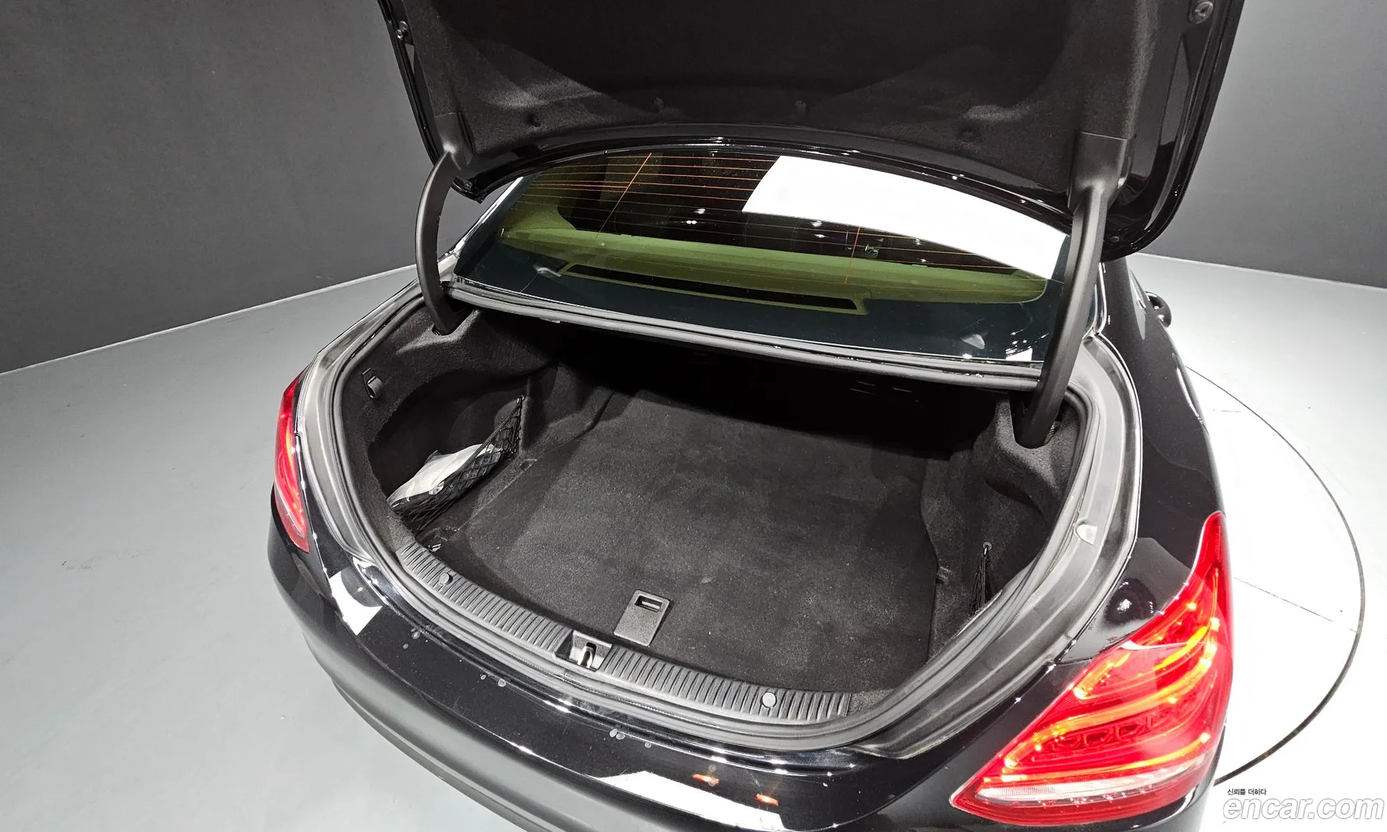 Mercedes-Benz C-Class W205 2017 WDDWF3HB2HR272157 — 15