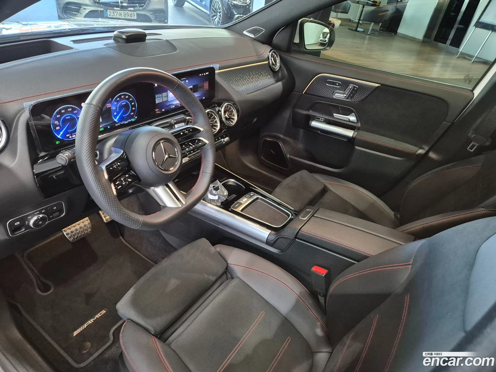 Mercedes-Benz EQA H243 2026 — 18