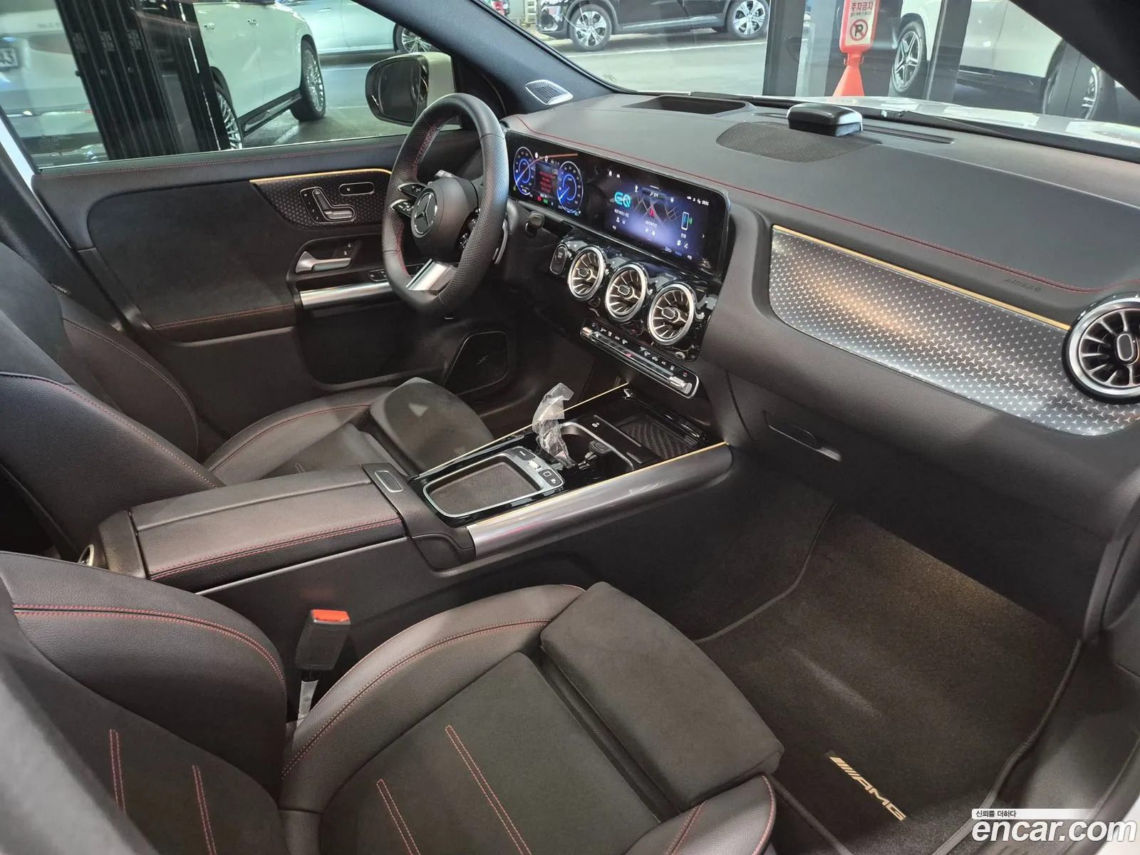 Mercedes-Benz EQA H243 2026 — 11