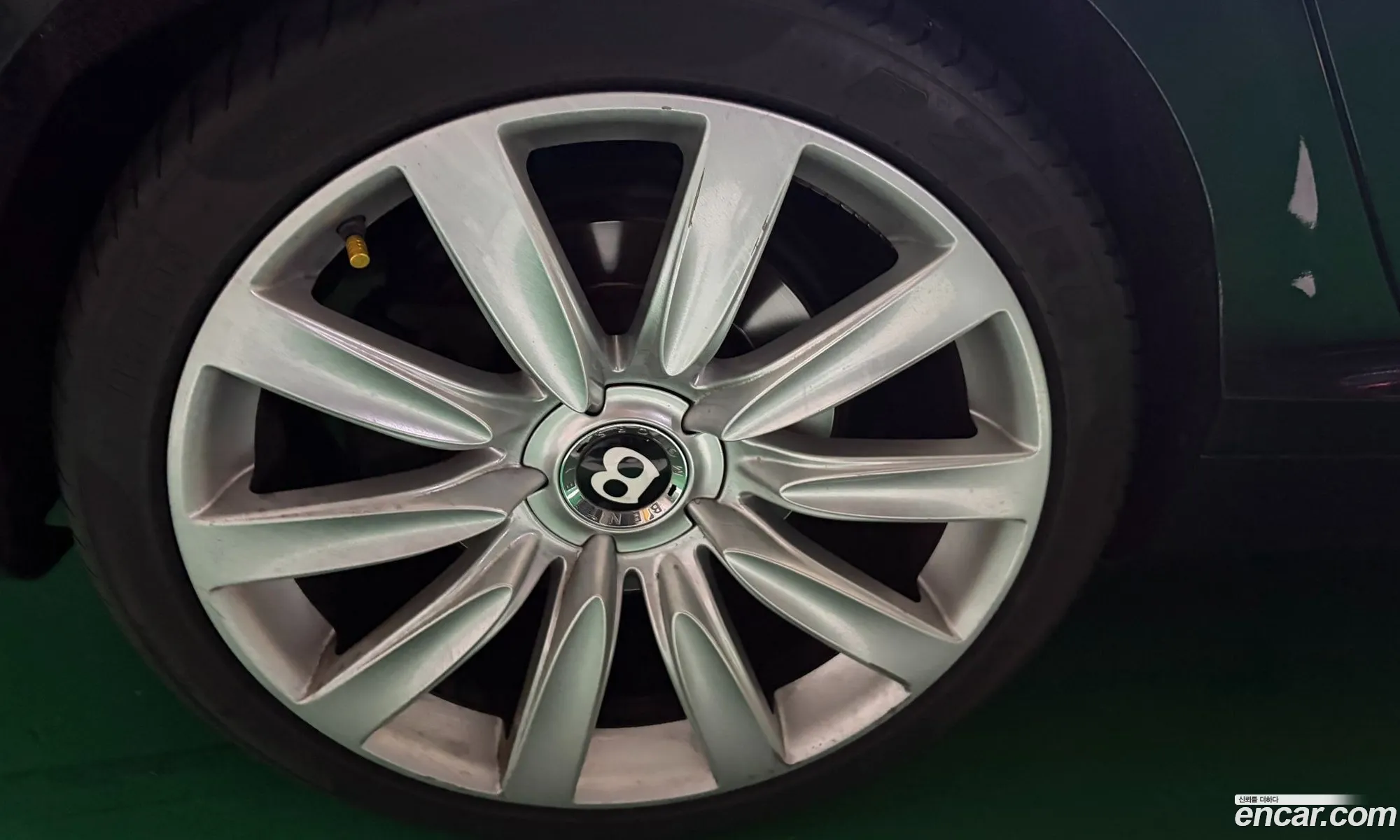 Bentley Flying Spur 2013 — 8