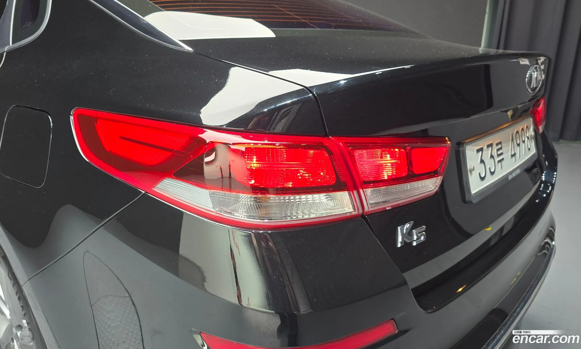 Kia K5 2018 KNAGS411BKA294538 — 29