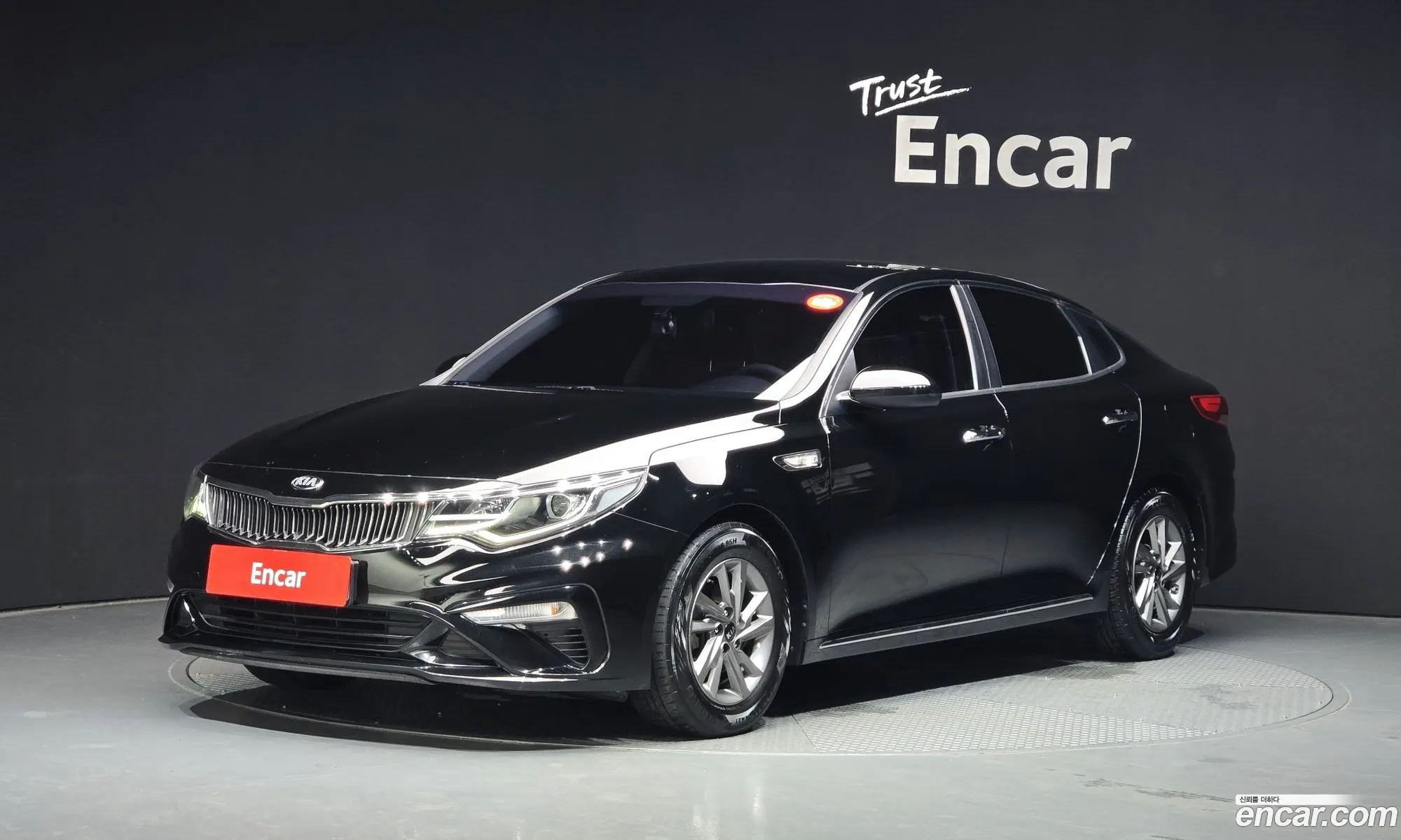 Kia K5 2018 KNAGS411BKA294538 — 16