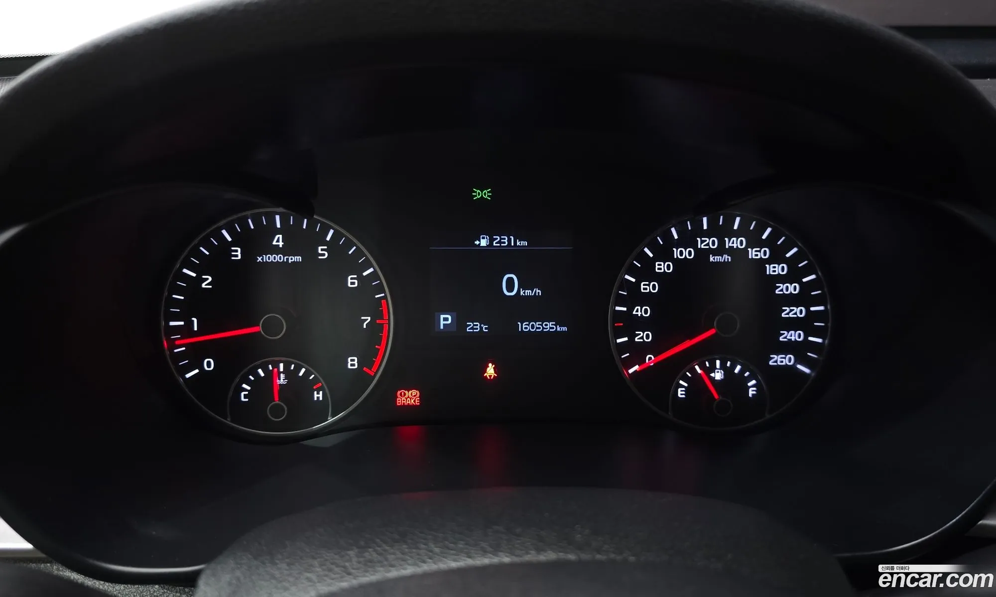 Kia K5 2018 KNAGS411BKA294538 — 4